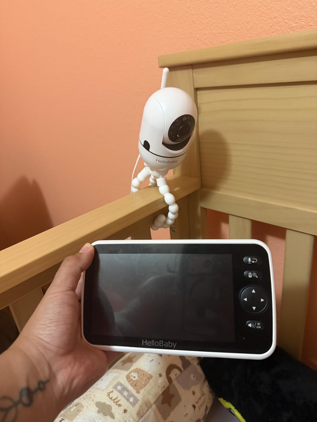 HelloBaby No WiFi Baby Monitor Camera and Audio HB6550, 5