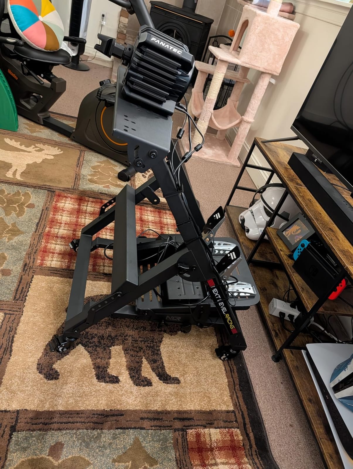 Next Level Racing Wheel Stand 2.0. Steering wheel stand for Thrustmaster, Fanatec, moza Racing on PC and video game consoles. Upgradeable to full cockpit with GTSeat add-on (not included) customer photo 2