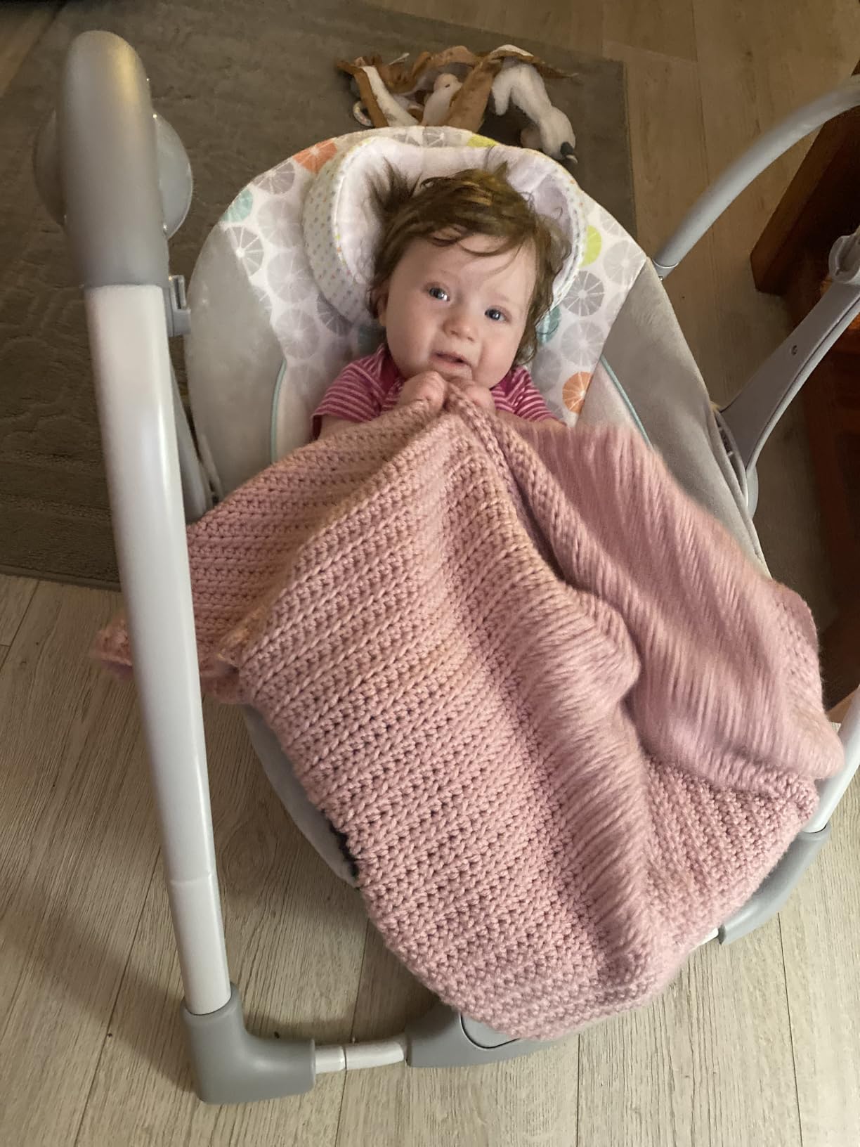 Ingenuity ConvertMe 2-in-1 Compact Portable Automatic Baby Swing & Infant Seat, Battery-Saving Vibrations, Nature Sounds, 0-9 Months 6-20 lbs (Swell) customer photo 1