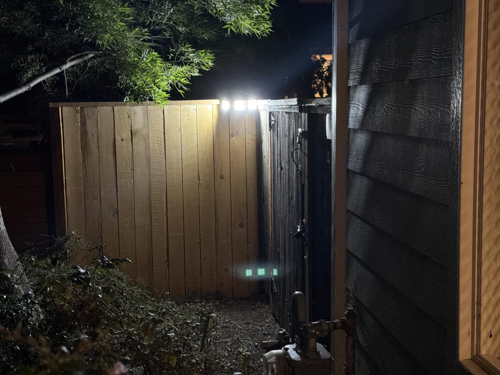 intelamp Solar Outdoor Lights, Motion Sensor with Dual Sensors Waterproof customer photo 1