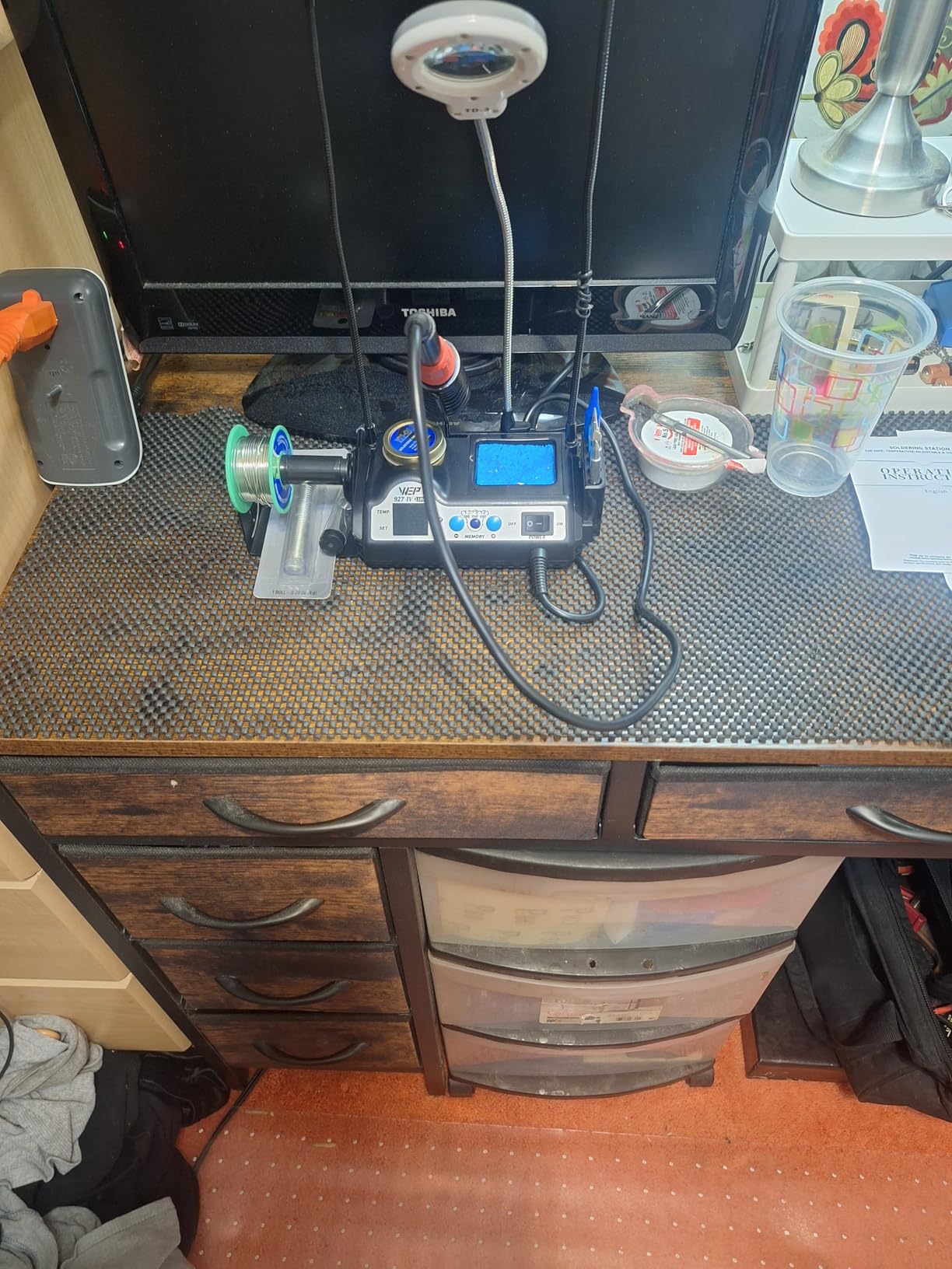 WEP 927-IV Soldering Station Kit High-Power 110W with 3 Preset Channels, Sleep Mode, LED Magnifier, 5 Extra Iron Tips, Tip Cleaner, 2 Helping Hands, Tip Storage Slots, Lead-free Solder Wire, Tweezers customer photo 2