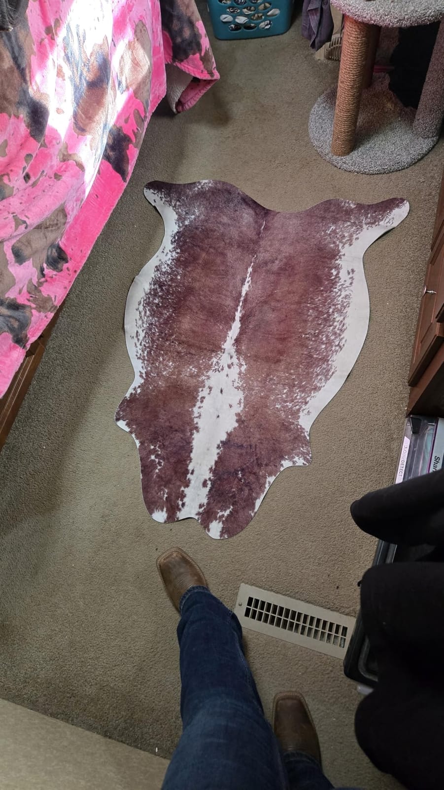 Easycozy Faux Cowhide Large Cow Print Rug - 4.7 x 5.2 Feet, Thickened Elastic for Bedroom, Living Room, Home Office, Western Decor customer photo 1
