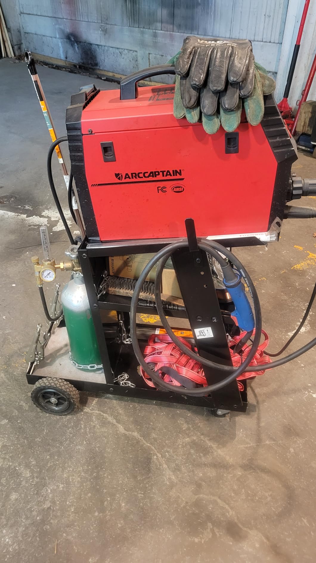 ARCCAPTAIN 200A MIG Welder 110V 220V 6 in 1 Aluminum Welding Machine MIG200 customer photo 2