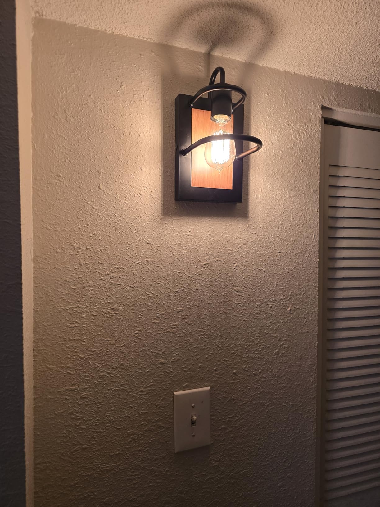 Farmhouse Wall Light Fixtures,Modern Industrial Wall Sconces Lighting Indoor with E26 Base Faux-Wood Color Matte Black Finish,Vintage Wall Mount Light Fixture for Bedroom Living Room Bathroom Stairway customer photo 1