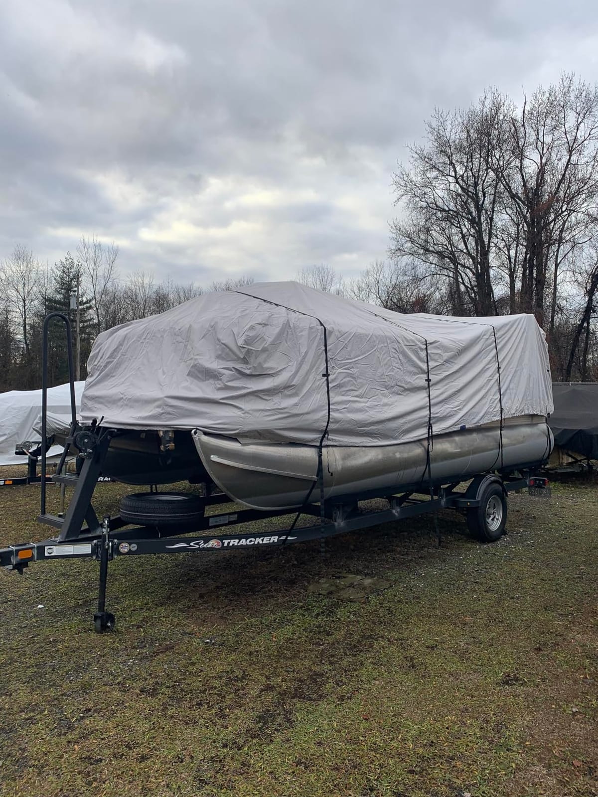 Seal Skin Covers Heavy-Duty Pontoon Boat Cover, Waterproof & UV Resistant, Fits 20'-23'L x 102