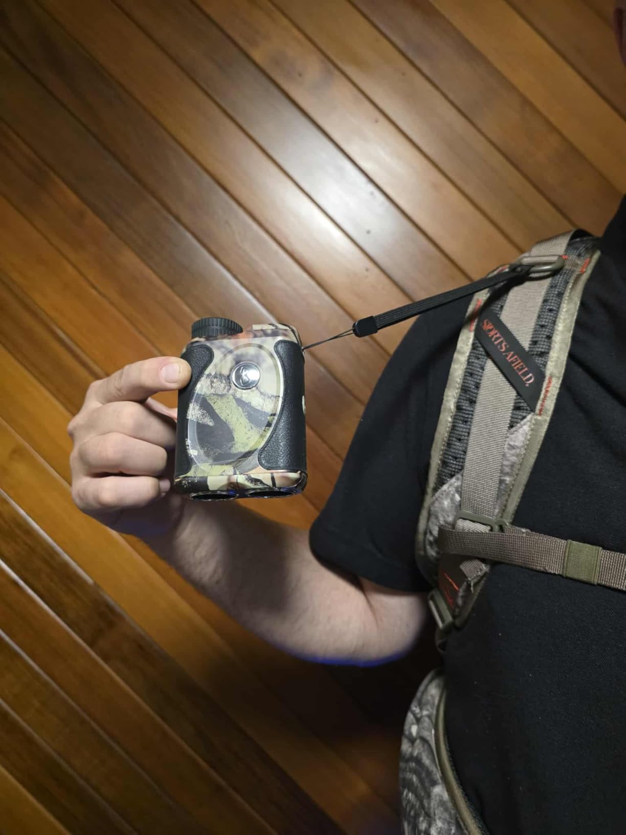 WOSPORTS Hunting Rangefinder, 800/1200 Yards Laser Range Finder with Scanning, Angle, Height, Horizontal Distance customer photo 1