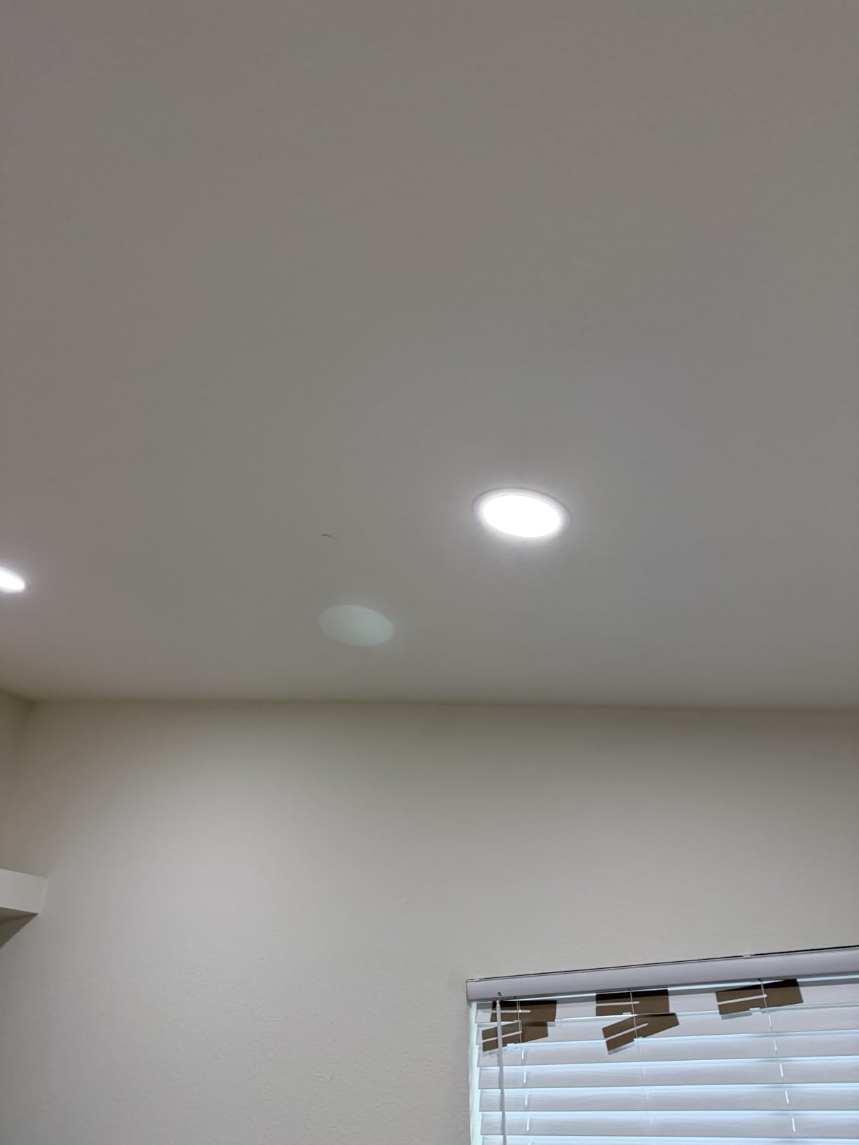 Ensenior 24Pack 4 Inch LED Recessed Ceiling Light, 5CCT, 750LM 9W 120V customer photo 1