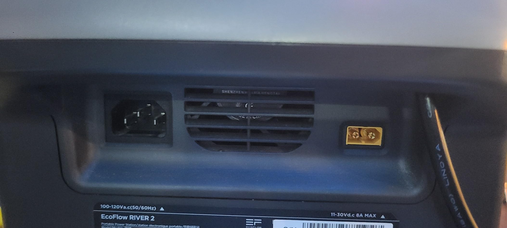 EF ECOFLOW Portable Power Station RIVER 2, 256Wh 300W customer photo 1