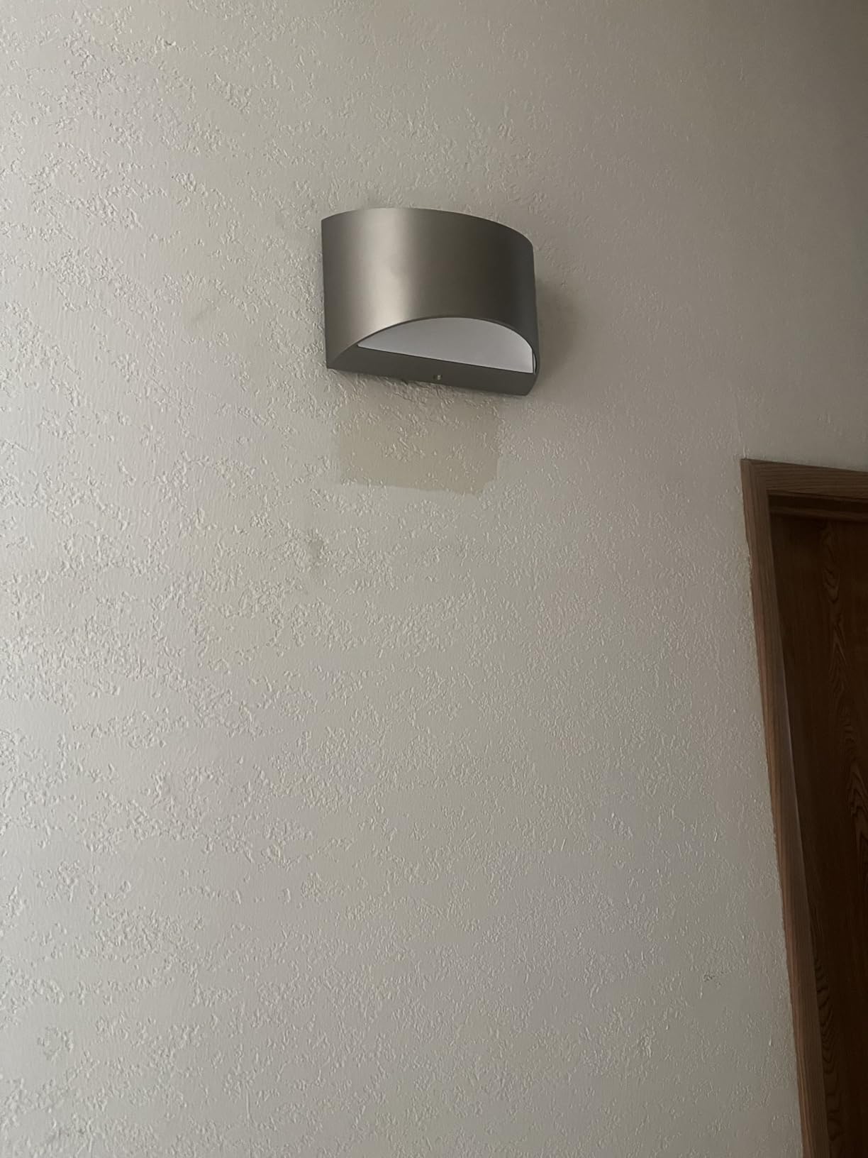 Aipsun Black Modern LED Wall Sconce Indoor Wall Lights 1 Pack Hardwired Up and Down Wall Mount Light for Living Room Bedroom Hallway Corridor Conservatory Warm White 3000K(with G9 Bulbs) customer photo 1