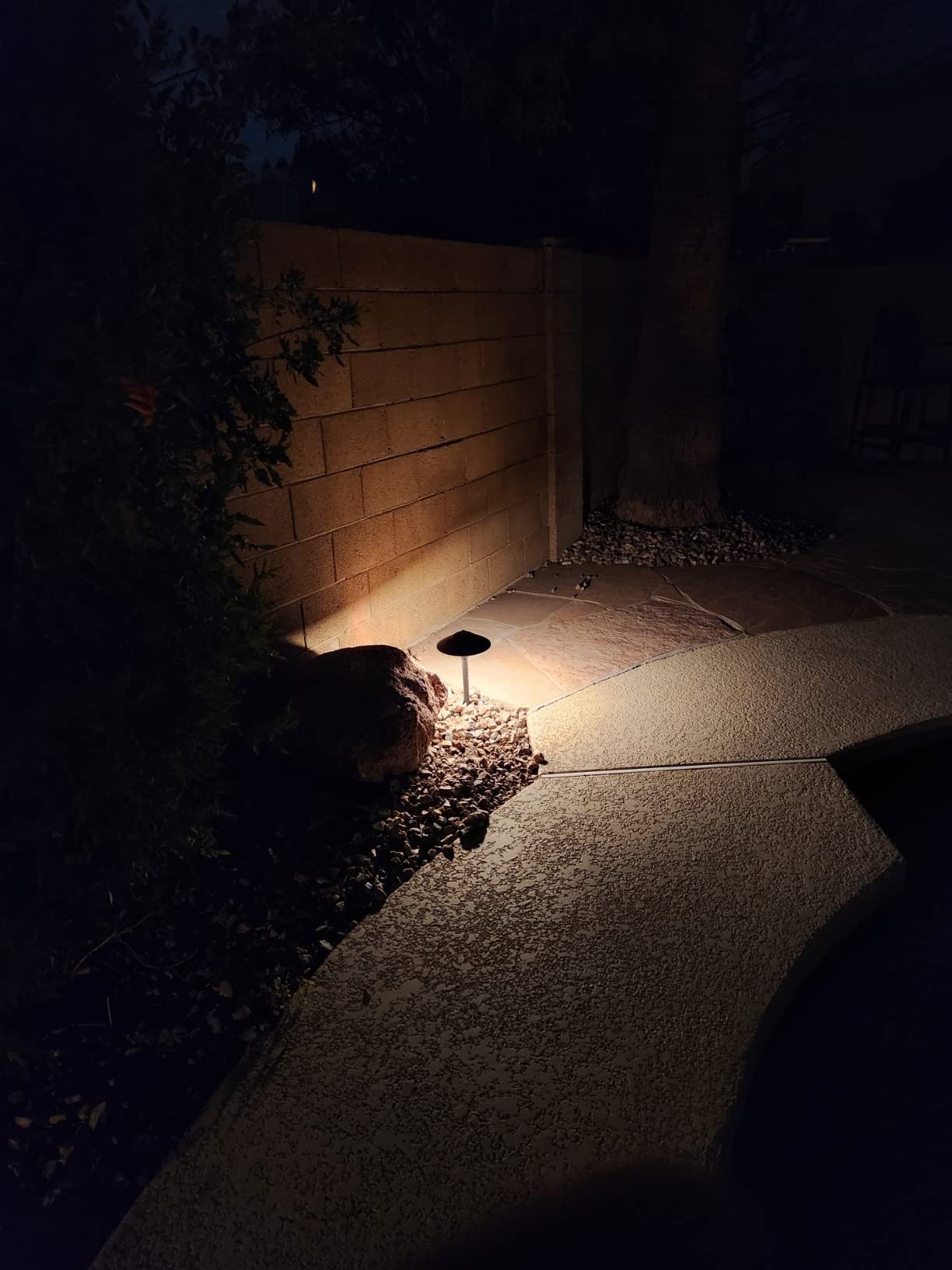 SUNVIE 12-Pack Low Voltage Pathway Lights, 3W 3000K 150lm Classic Aluminum customer photo 1