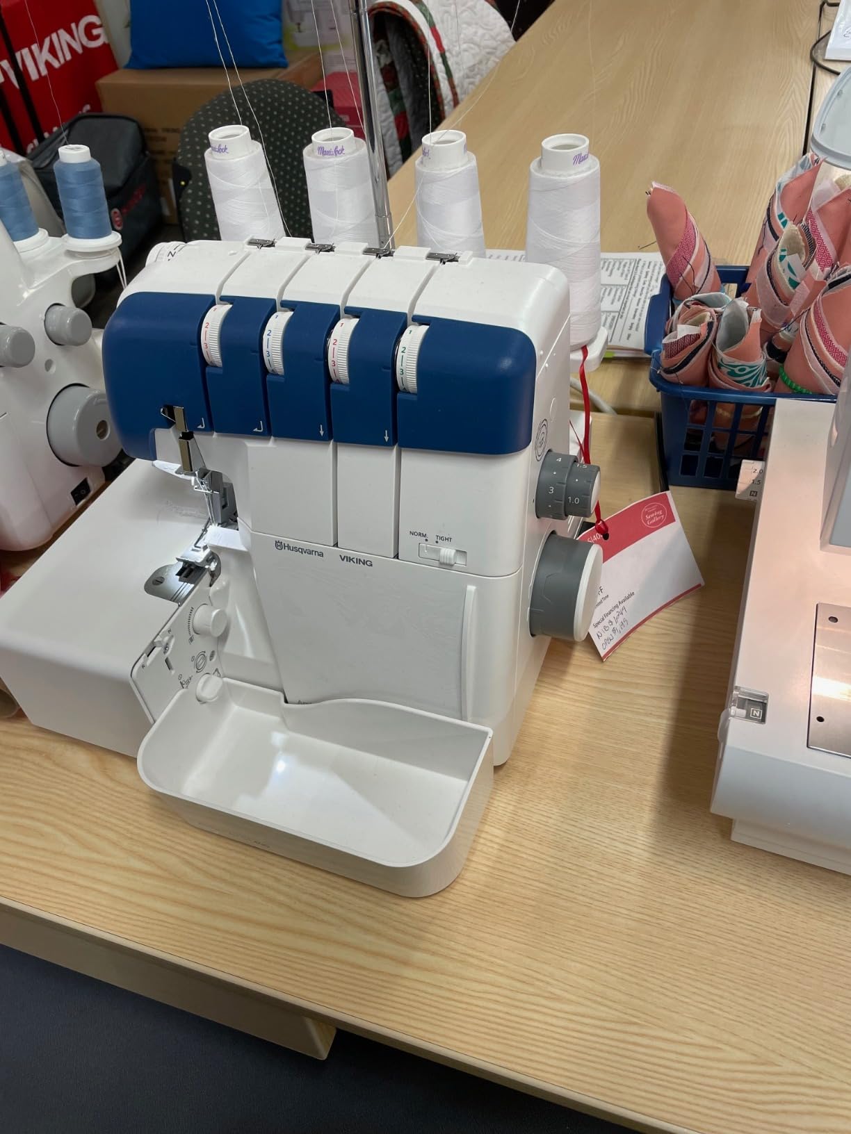 Brother AIR1800 Air Serger Sewing Machine with Jet Air Threading customer photo 2