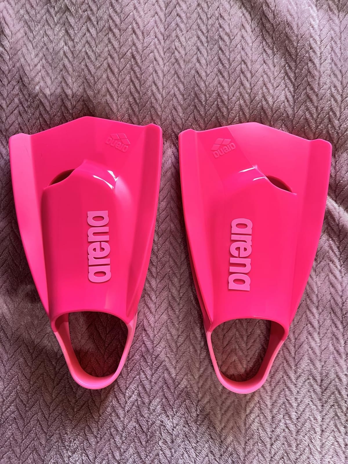 Arena Unisex Adult Powerfin Pro II Swim Training Fins Men and Women Silicone Short Blade Flippers Left-Right Customized, Sizes 4.5-13.5 customer photo 2