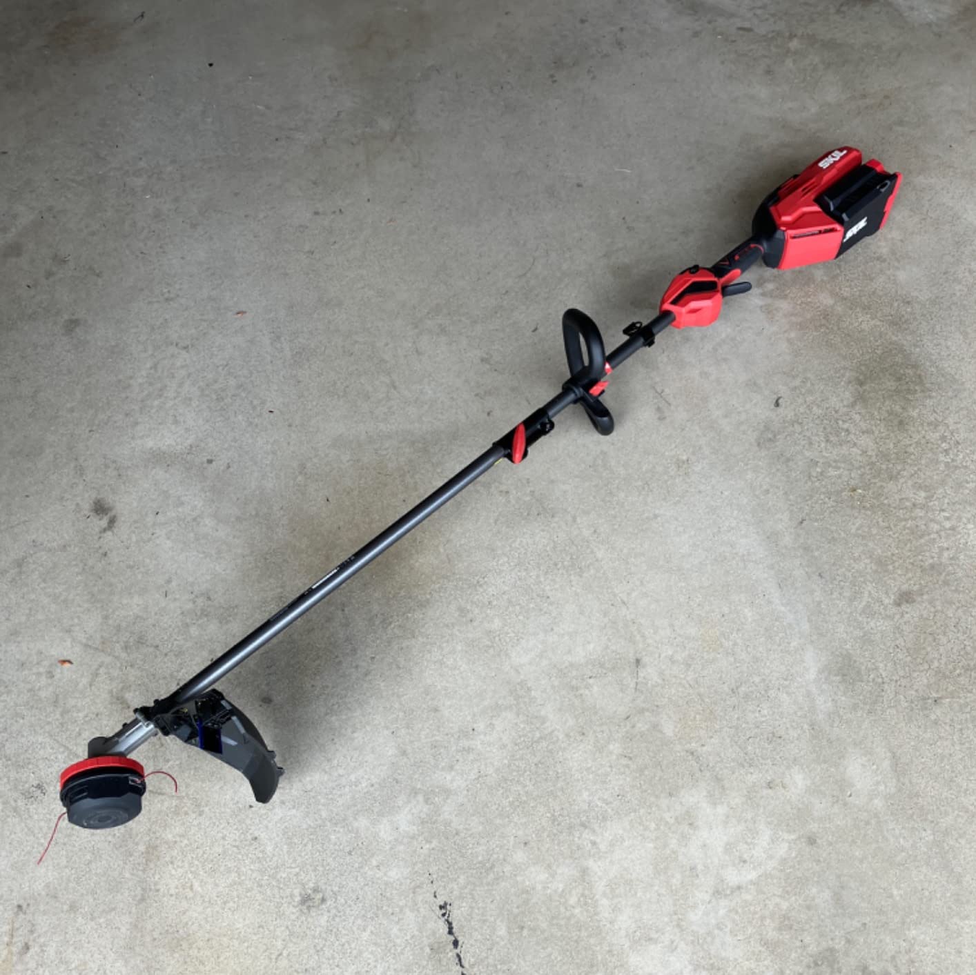SKIL PWR CORE 40 Brushless 40V Multi-Head System, 16-Inch String Trimmer Kit, Cordless Electric Trimmer for Weeds and Grass, Includes 4.0Ah Battery and Charger- PLT1500C-10 customer photo 2
