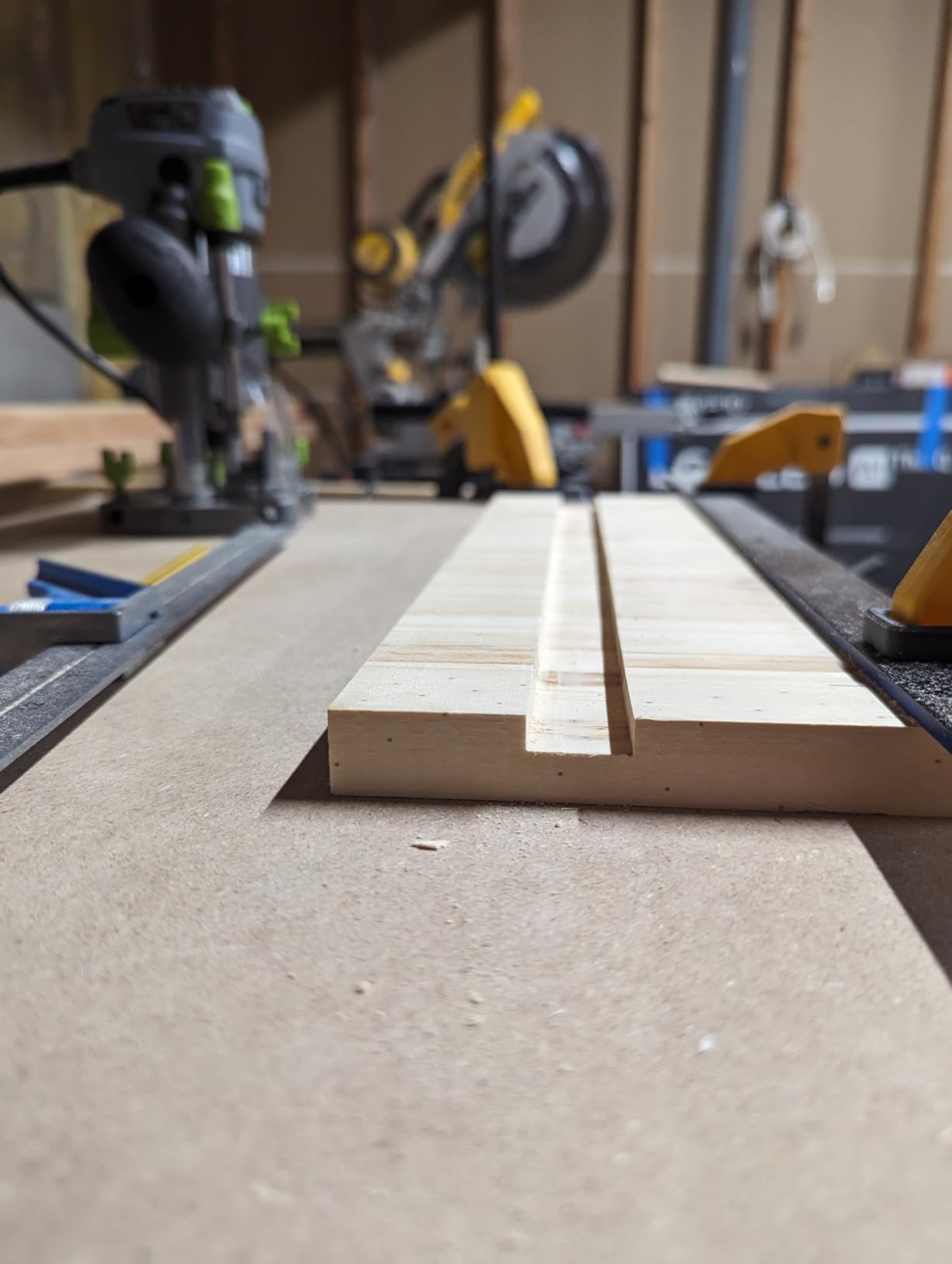 WORKPRO 6.5 Amp Compact Router Combo Kit, Fixed & Plunge Base customer photo 2