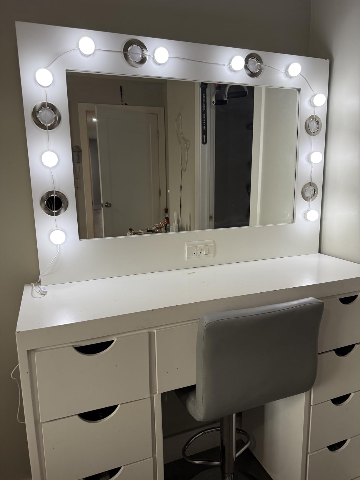 LED Vanity Lights For Mirror, Vanity Lights Stick on with 10 Dimmable Bulbs customer photo 1