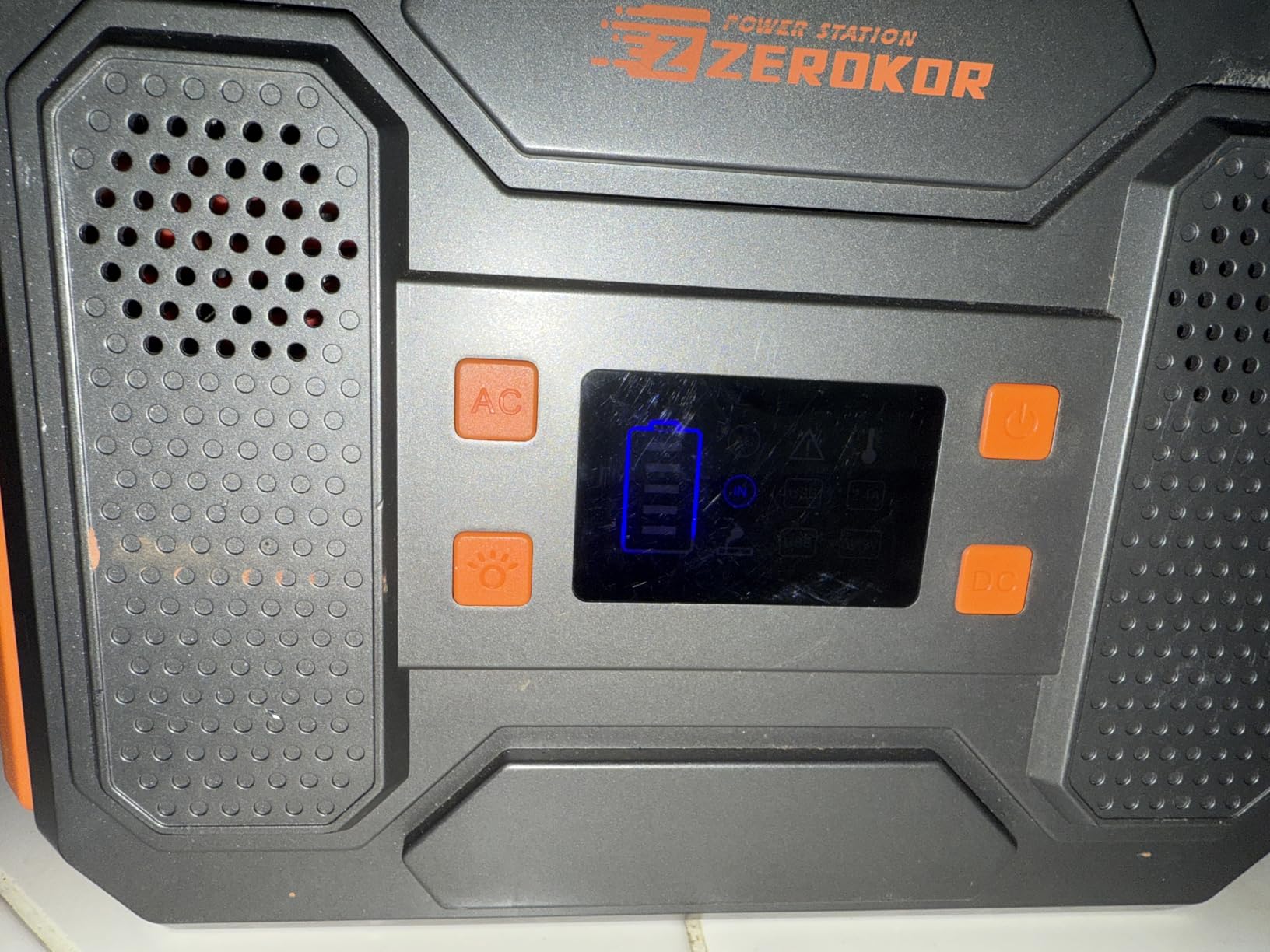 Portable Solar Generator 300W Portable Power Station with 60W Solar Panel customer photo 1