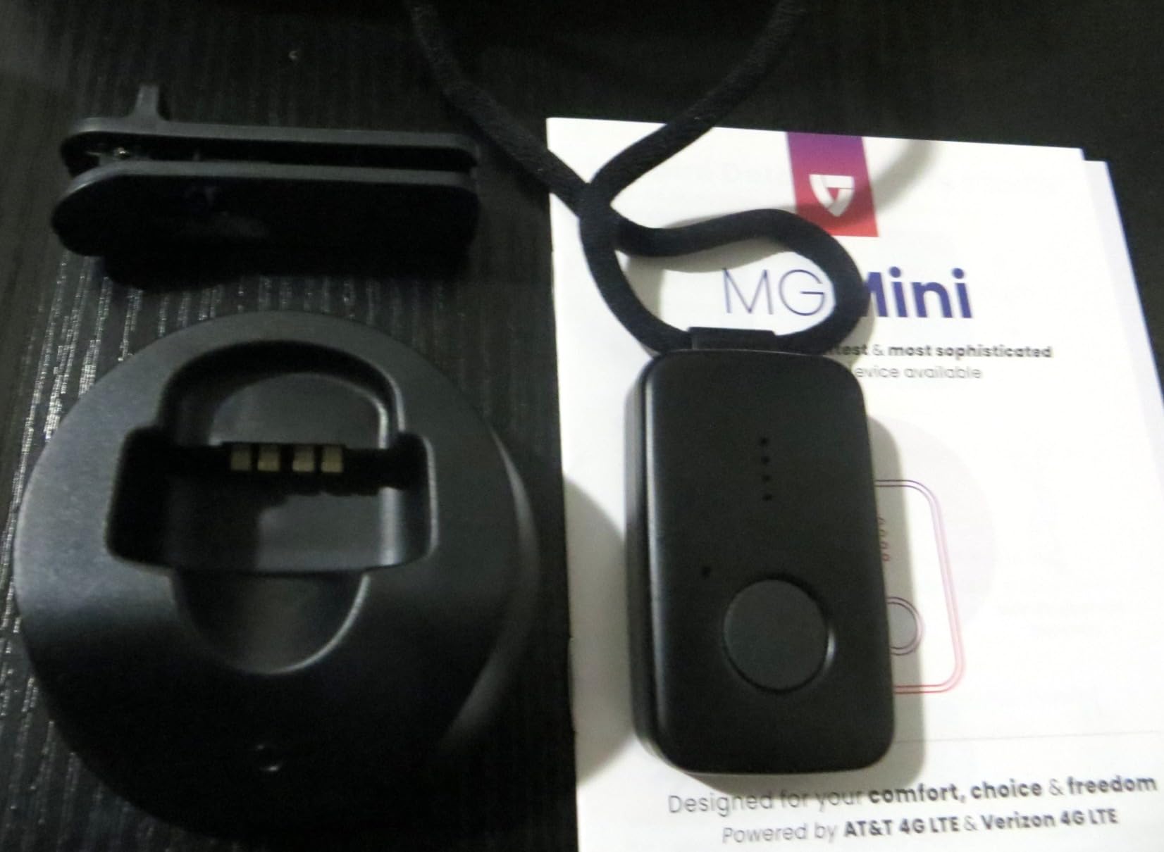 Medical Guardian MGMini Medical Alert Device for Seniors | Subscription Required | SOS Button, Emergency Location Assistance, 24/7 Monitoring | Silver customer photo 1