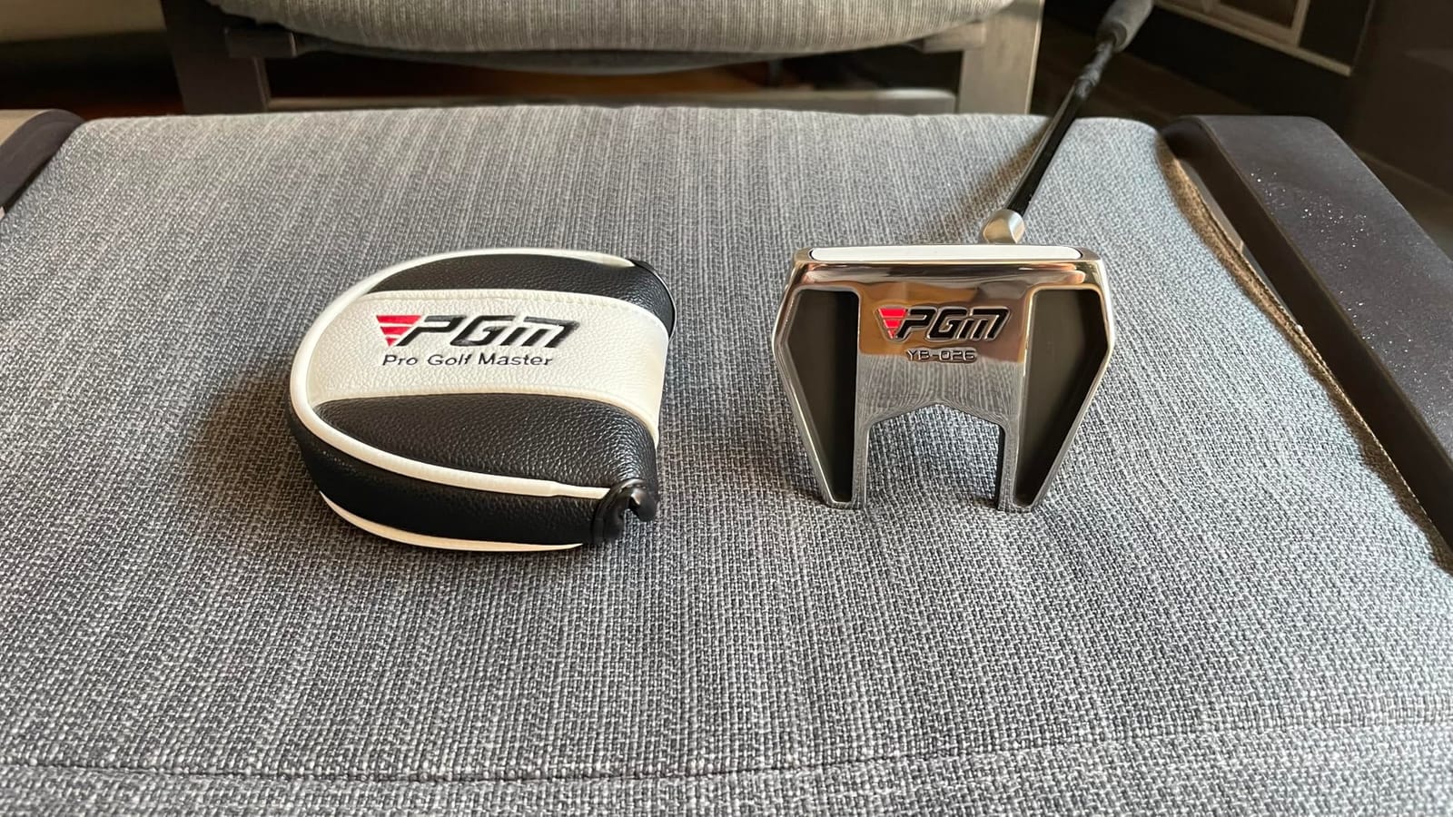 PGM Golf Standing Putter for Men & Women, Graphite Shaft, Right/Left Handed customer photo 2