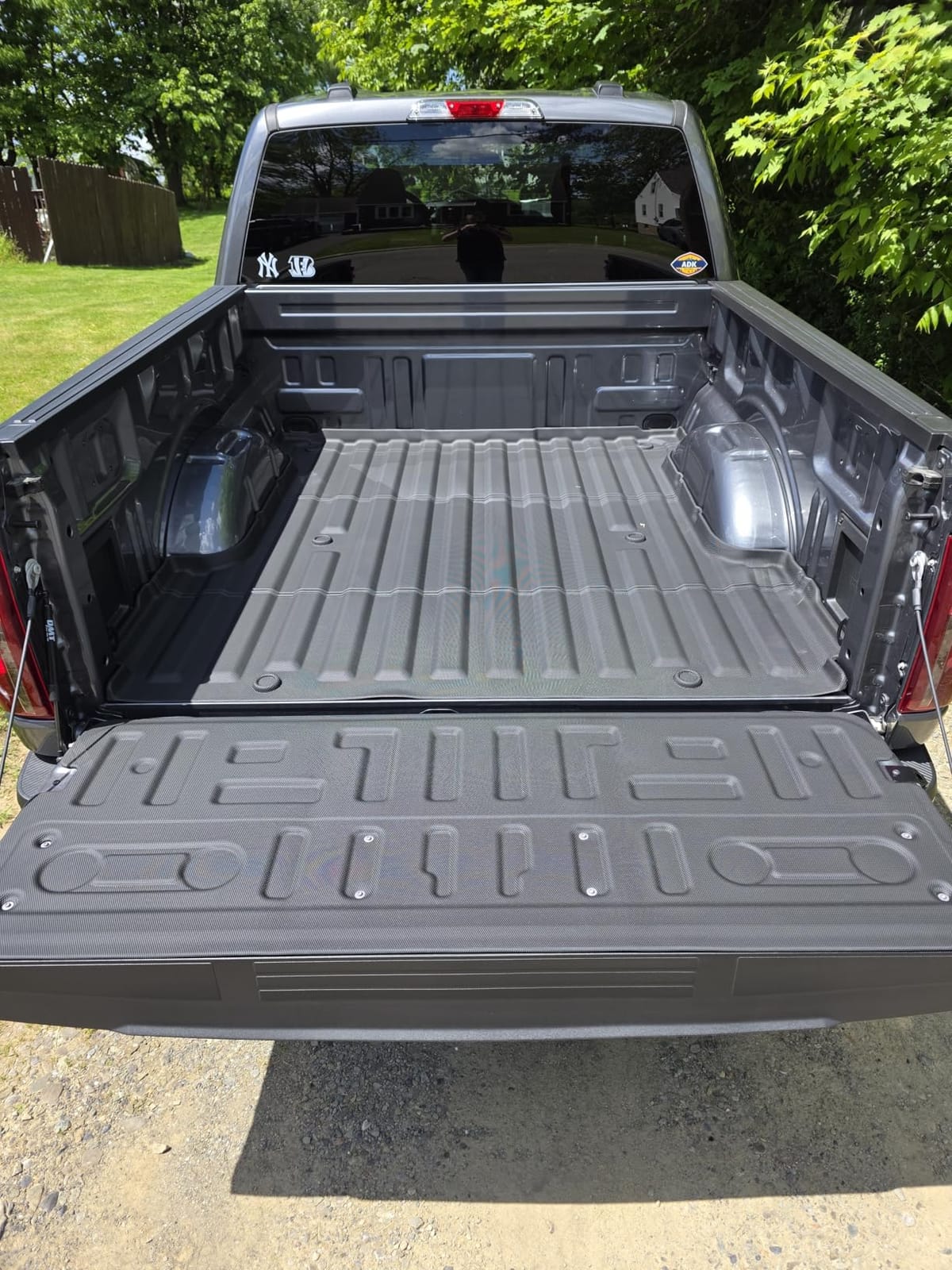 TripleAliners Truck Bed Mat for 2019+ Chevy Silverado/GMC Sierra 1500 5.8FT customer photo 1