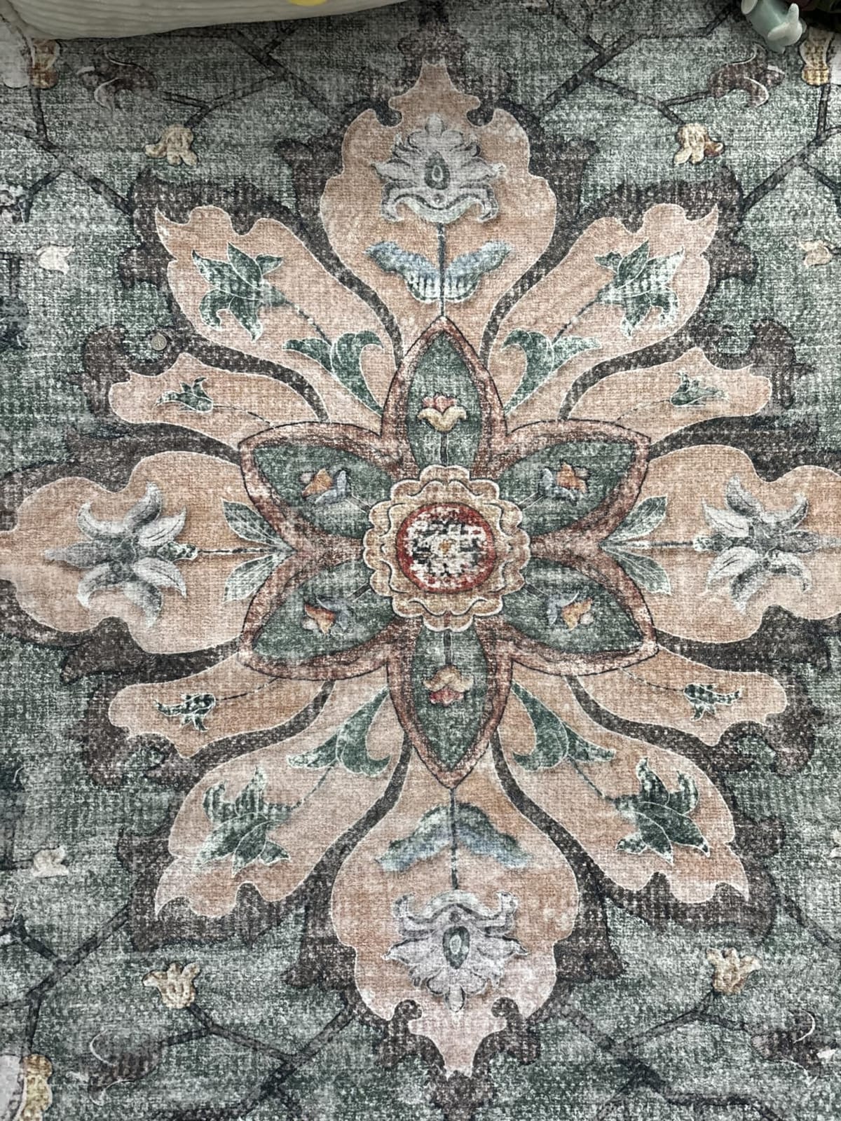 RELEANY Washable Area Rug, 6'x9', Brick/Brown/Green customer photo 1