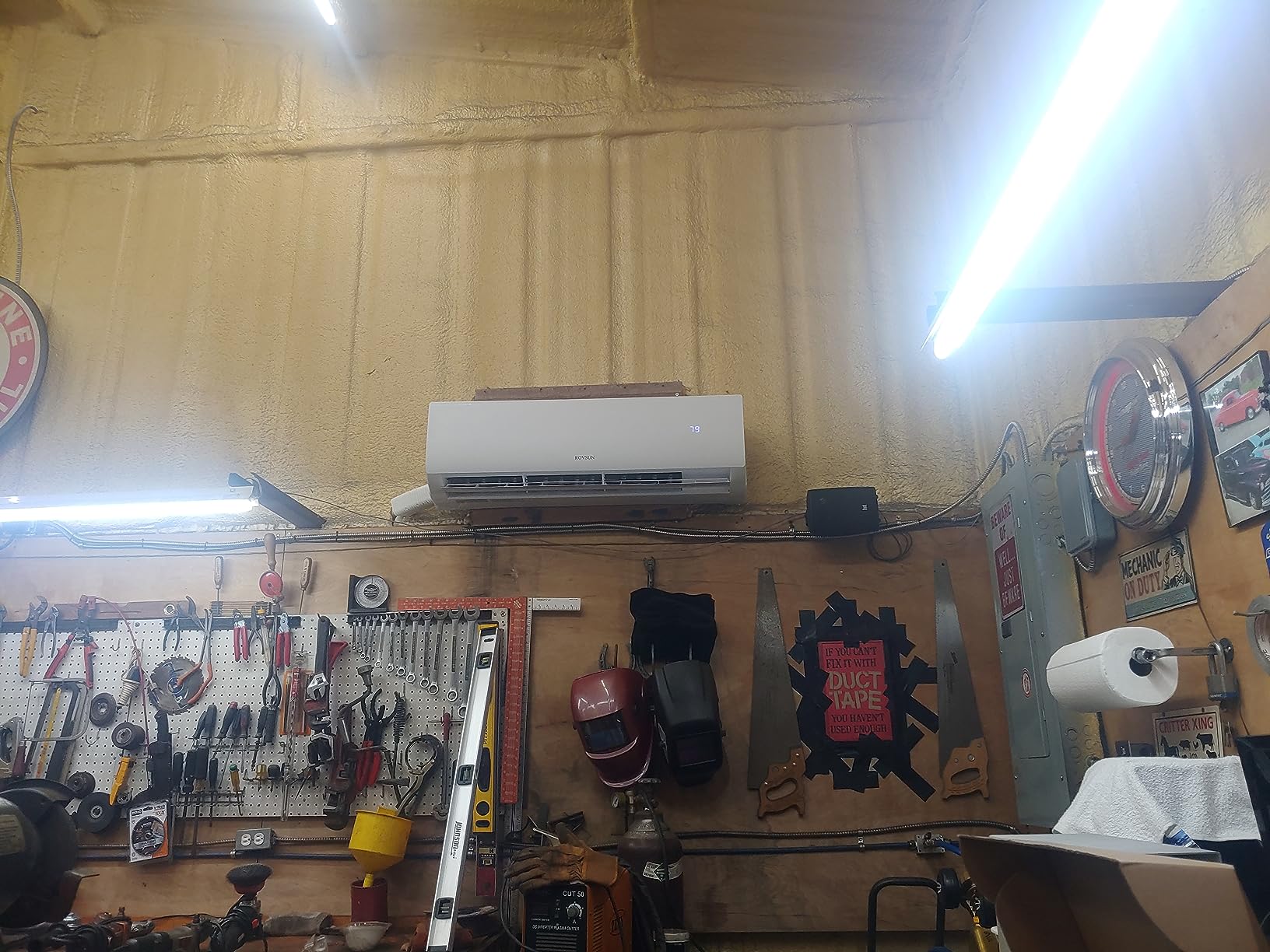 ROVSUN 28000 BTU Tri Zone WIFI Mini Split AC/Heating System, 20 SEER2 3 Zone (9K/9K/12K) BTU Ductless Split Air Conditioner with Pre-Charged Condenser, Heat Pump & 25Ft Line Set, 208-230V customer photo 1