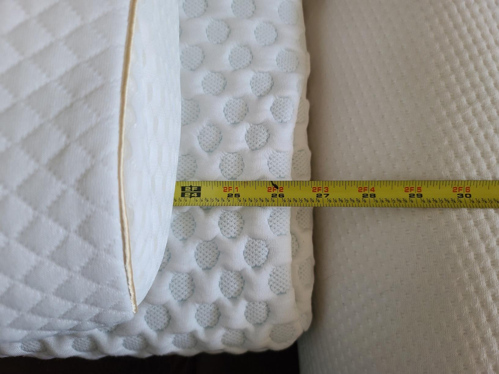 Royal Therapy Travel Memory Foam Cervical Pillow – Contour Pillow for Neck and Shoulder Pain customer photo 2