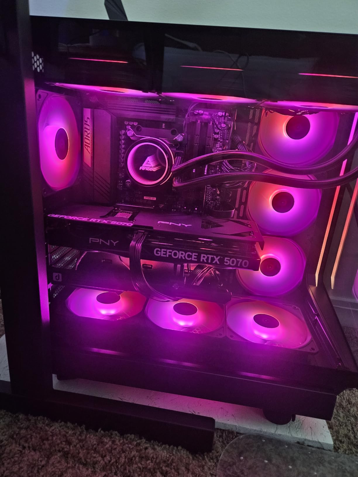 Antec C5 ARGB Mid-Tower ATX PC Case, 7 ARGB PWM Fans, Black customer photo 1
