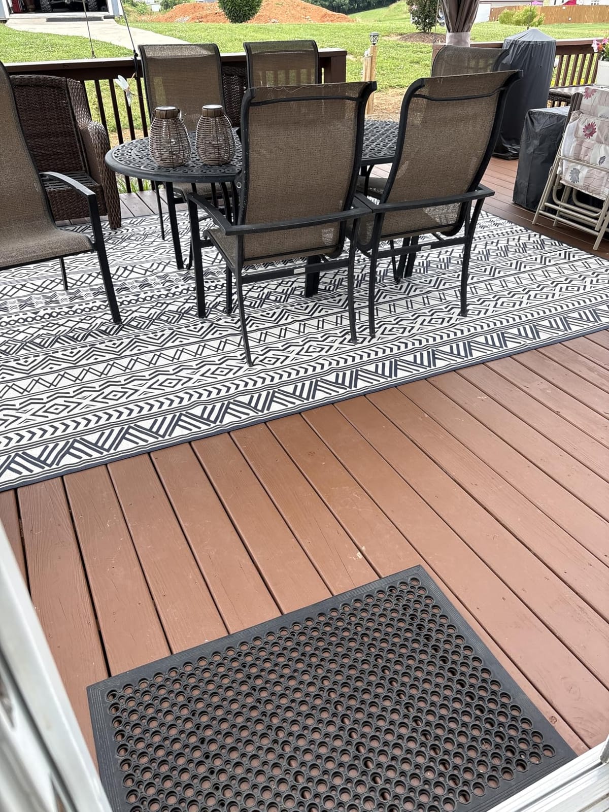 Outdoor Rug Carpet 8x10 ft, Flatweave Textured Outdoor Patio Rug Non Slip Indoor Outdoor Rugs with Rubber Particles Backing Boho Outdoor Area Rug for Patio Deck Front Porch Backyard Balcony customer photo 2
