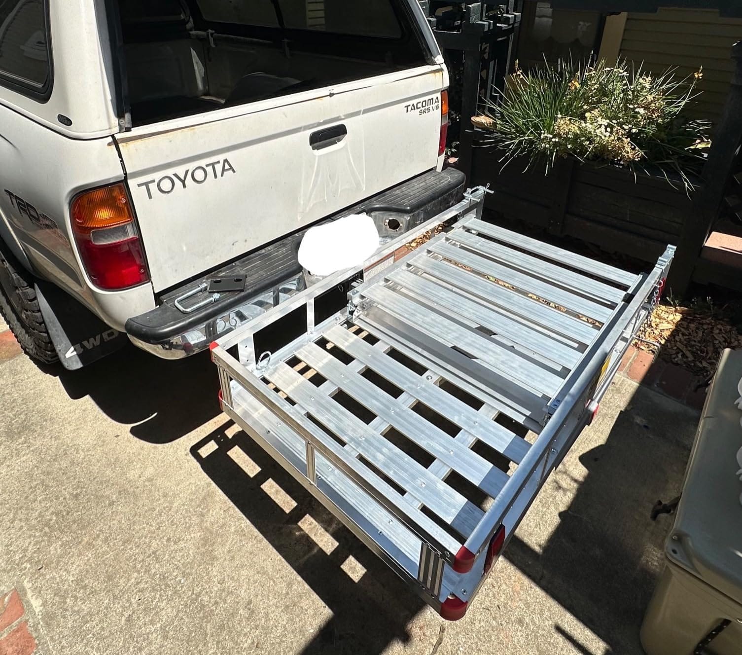 MaxxHaul 50945 50 inch x 29.5 inch Trailer Hitch Mount Aluminum Mobility Carrier with 47 inch Ramp and Hitch Tightener for RV Trucks SUV Vans Cars - 500 lb. Capacity customer photo 1