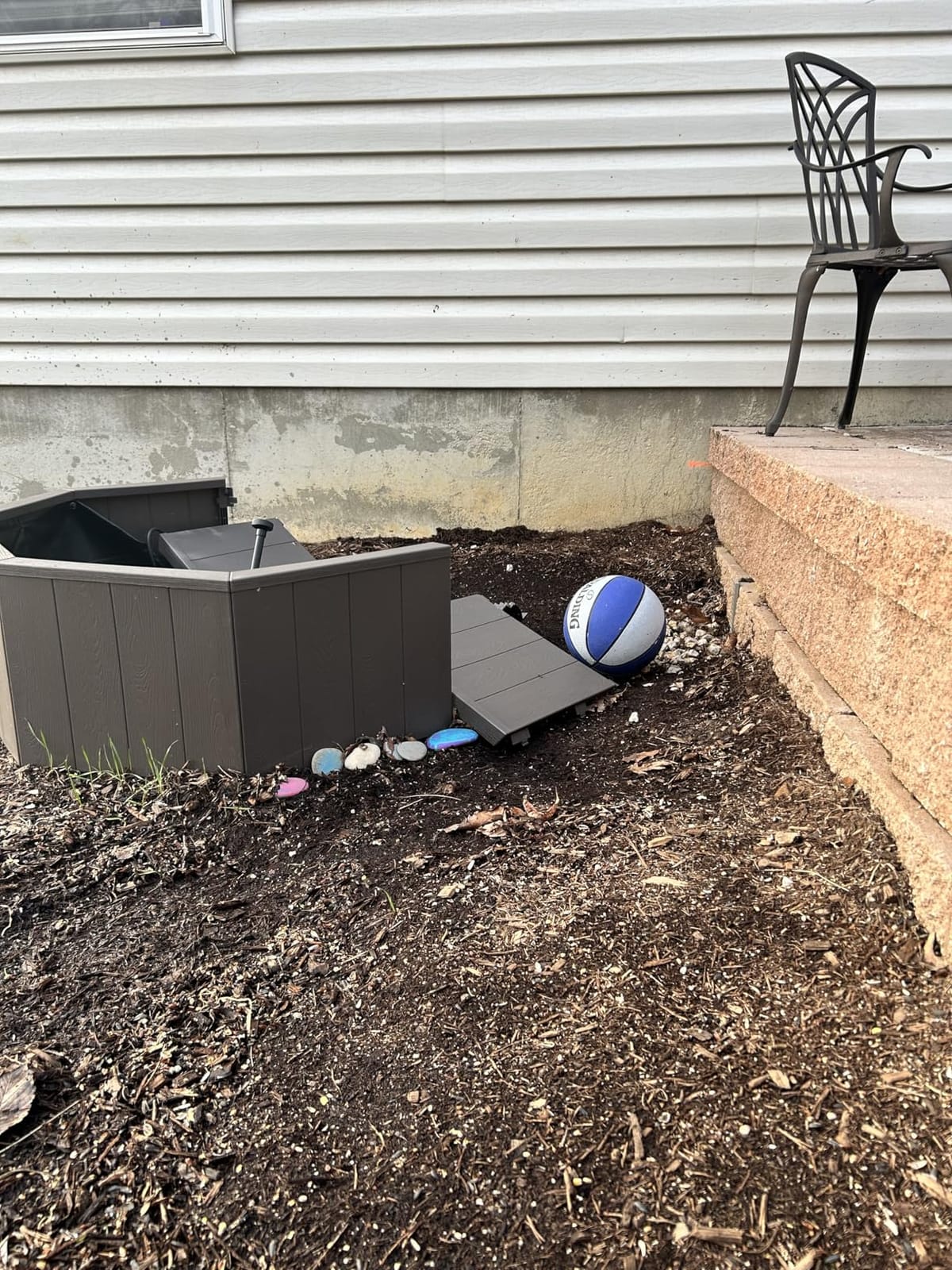 Aquagarden No Dig Nature Pool, Complete Water Feature Kit, Attract Birds and Wildlife to Your Yard, Includes Pond Structure, Liner, Fountain Pump, Nature Ladder, Planting Pocket customer photo 2