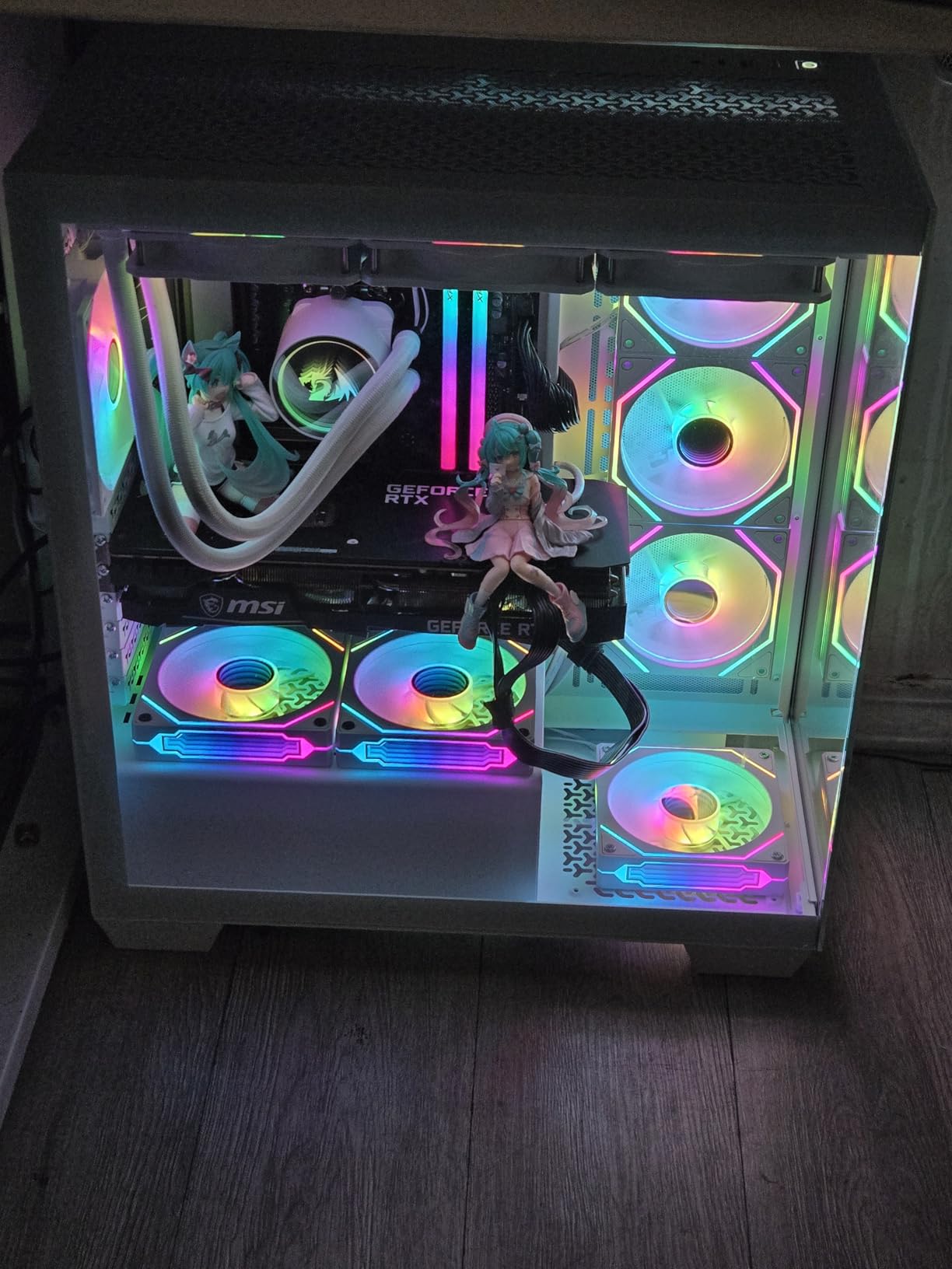 CORSAIR 3500X Mid-Tower ATX PC Case – Panoramic Tempered Glass – Reverse Connection Motherboard Compatible – No Fans Included – Black customer photo 2