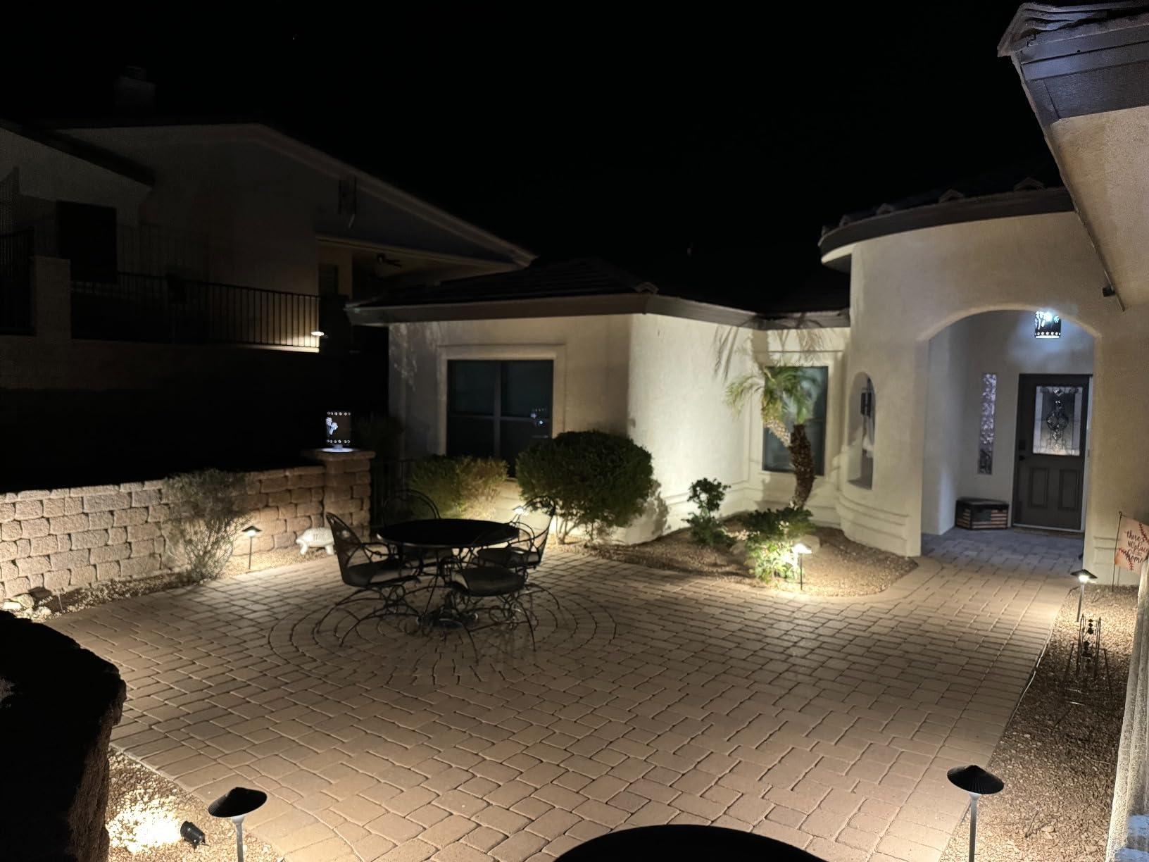 ZUCKEO LED Landscape Lighting Low Voltage Pathway Lights 12V 24V Landscape Light Kit, Outdoor Aluminum Landscape Spotlights Path Lights Waterproof for Garden Yard House Decoration(12Pack) customer photo 2