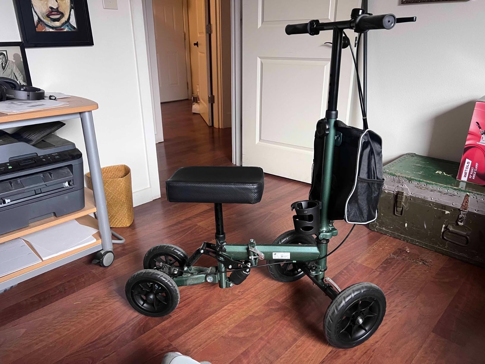 Helavo All-Terrain Knee Scooter for Broken Foot, Crutches Alternative customer photo 2