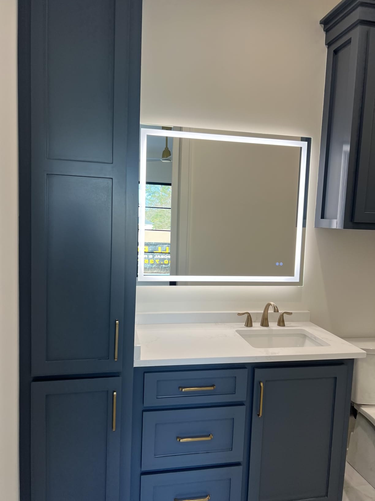 Keonjinn 24x36 Inch LED Bathroom Mirror with Lights, Frontlit & Backlit customer photo 1