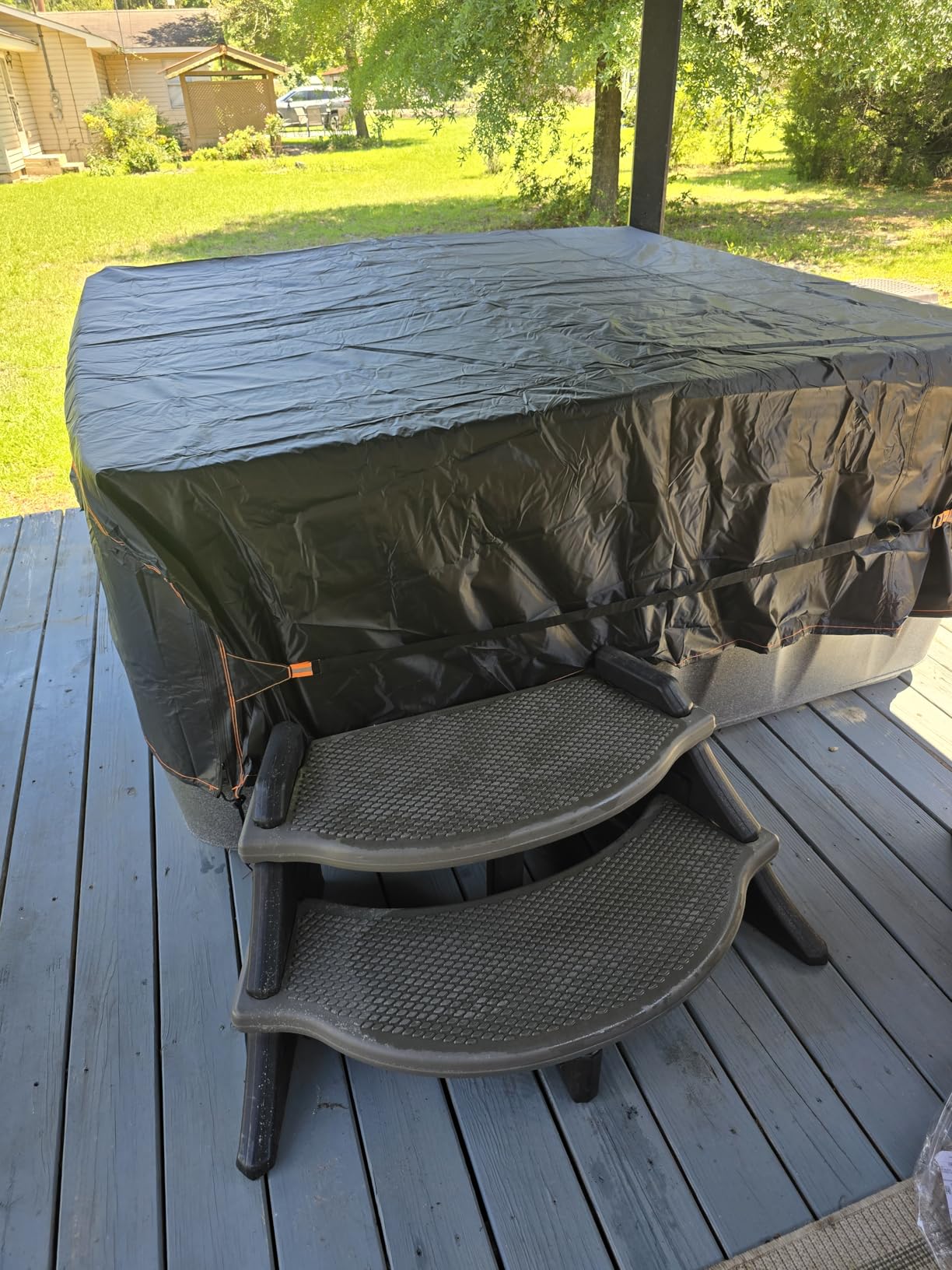 Enzeno Outdoor SPA Hot Tub Cover Waterproof Square 86 x 86 inch fit 84 x 84 or 83 x 83 or 82 x 82 or 7 ft x 7 ft 420D Heavy Duty Cub Hot Tub Lid Protectors Protective Cover Cap customer photo 1