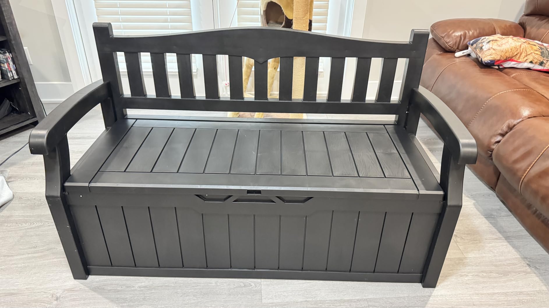 Devoko 80 Gallon Storage Bench Deck Box Waterproof&Lockable | Outdoor Benches for Patio Furniture, Garden Decor and Outdoor Seating for Cushions, Garden Tools and Pool Supplies customer photo 1