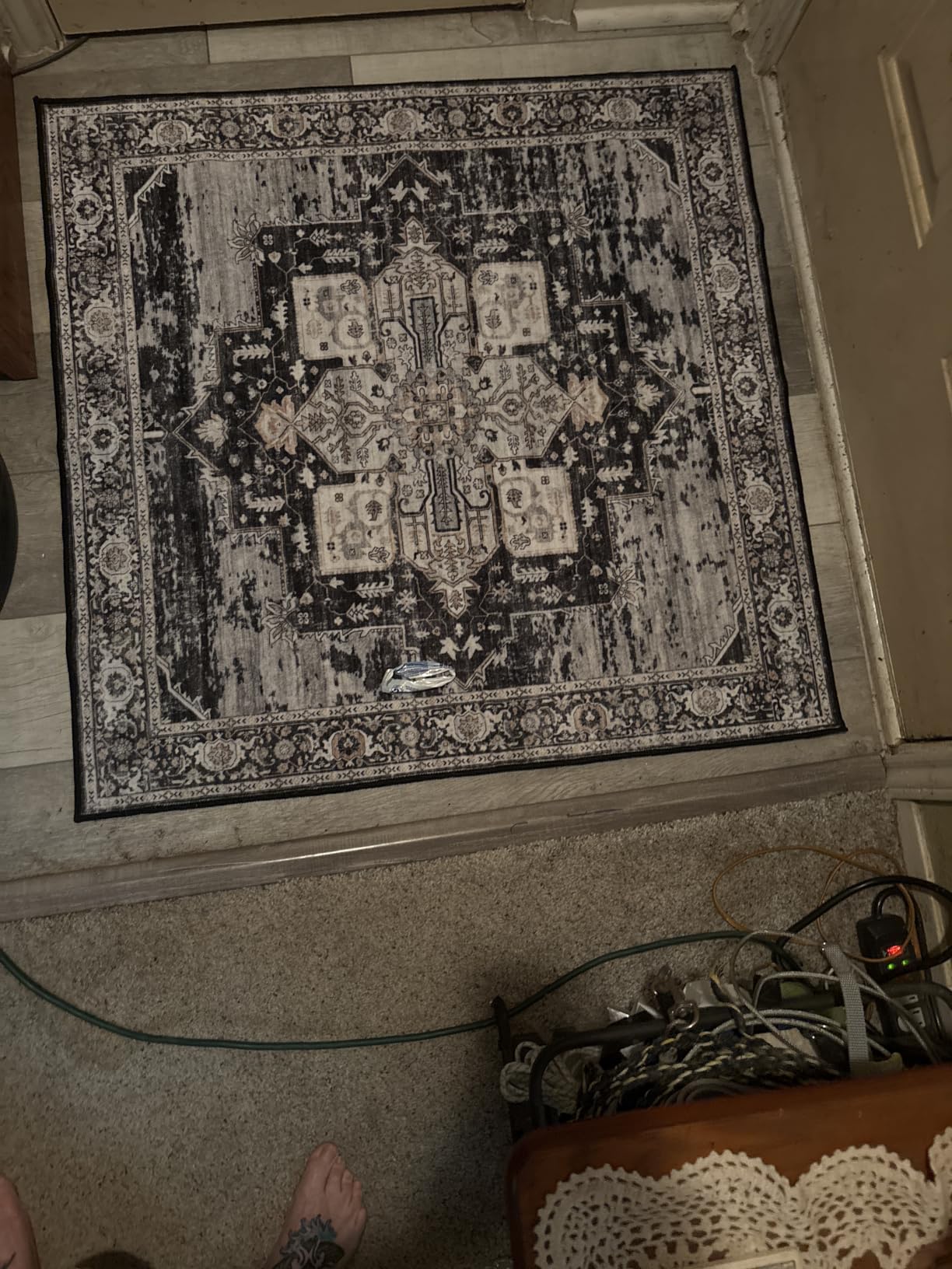 RUUGME Washable 10x14 Area Rug - Soft Area Rugs for Living Room Stain Resistant Carpet Vintage Lightweight Rugs for Bedroom with Non Slip Backing Indoor Ultra-Thin Rugs Home Decor 10x14 Black customer photo 2