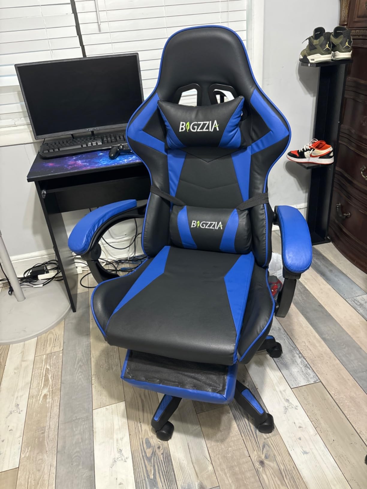 Racingreat RGB Gaming Chair for Adults & Kids, Lumbar Support, Black customer photo 1