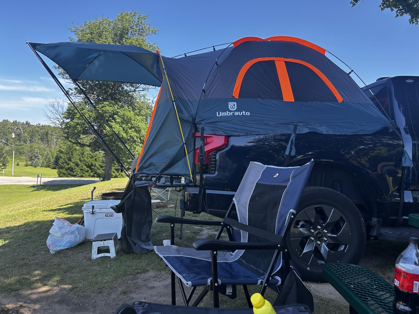 Umbrauto Truck Bed Tent with Awning: 5.5-5.8FT PU3000mm Waterproof Tailgate Pickup Truck Tents, Easy Set-up for 2 Person, Fits Full Size Short Bed, Chevy, Dodge, Ford, GMC, Green customer photo 2