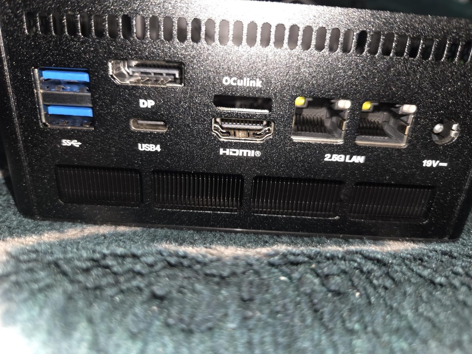 MINISFORUM UM890 Pro Mini PC, AMD Ryzen 9 8945HS (up to 5.2GHz) Mini Computers, 32GB DDR5 5600MHz RAM&1TB PCIe 4.0 SSD, Mini Desktop Quad Display HDMI/DP1.4/USB-C, AMD Radeon 780M/Dual LAN 2.5G customer photo 2