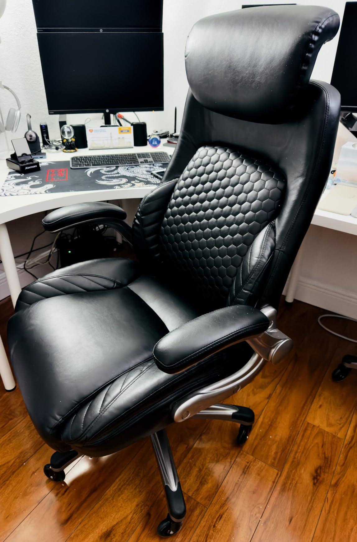 COLAMY Office Ergonomic Desk High Back Executive Chair with Pop-Out Lumbar Support, Upgraded Casters, Adjustable Headrest, Flip-Up Arms, Leather Home with Thick Cushion for Comfort - Black customer photo 1