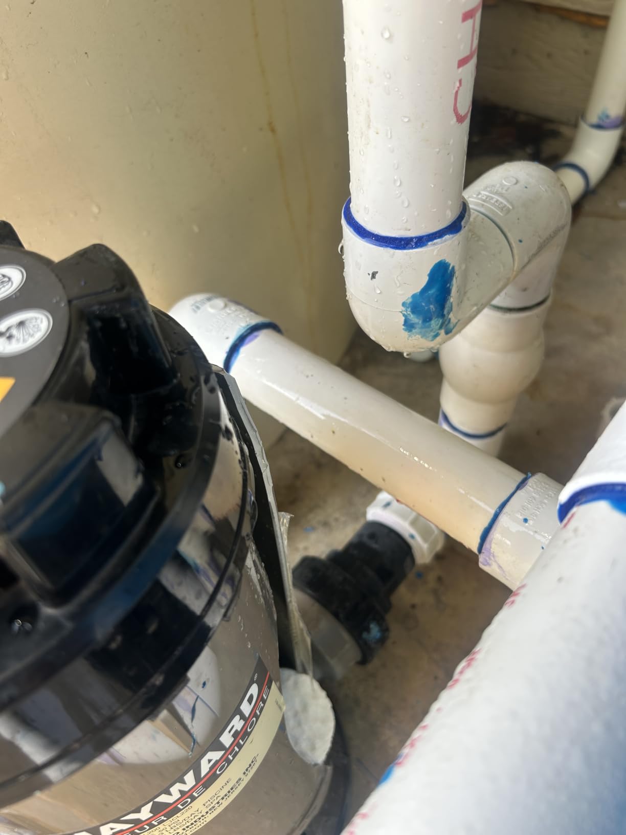 Hayward CL200EF in-Line Automatic Chlorine Feeder, Offline Pool Chlorinator and Chlorine Dispenser, Up to 9 lb Capacity, for In-Ground Swimming Pools customer photo 2