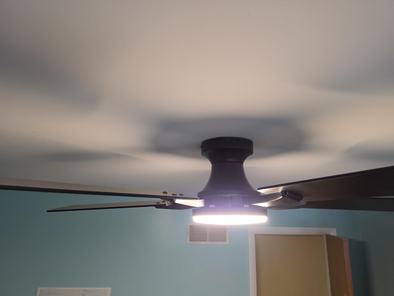 ZMISHIBO 52 Inch Ceiling Fans with Lights, Remote&App Control, Flush Mount customer photo 2