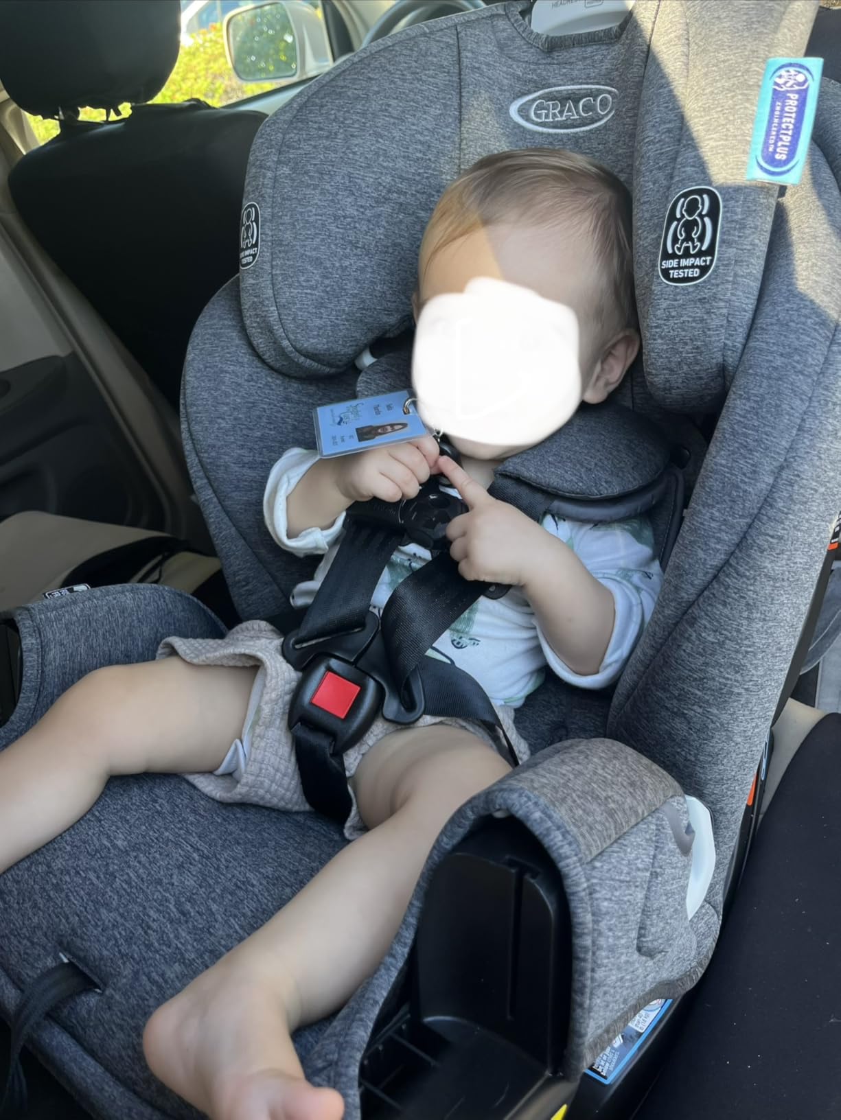 Graco Extend2Fit 3-in-1 Convertible Car Seat, 3 Modes - Rear Facing, Forward Facing Baby Car Seat and Highback Booster Seat, Adjustable Extension Panel for Extra Legroom, Cullen customer photo 1