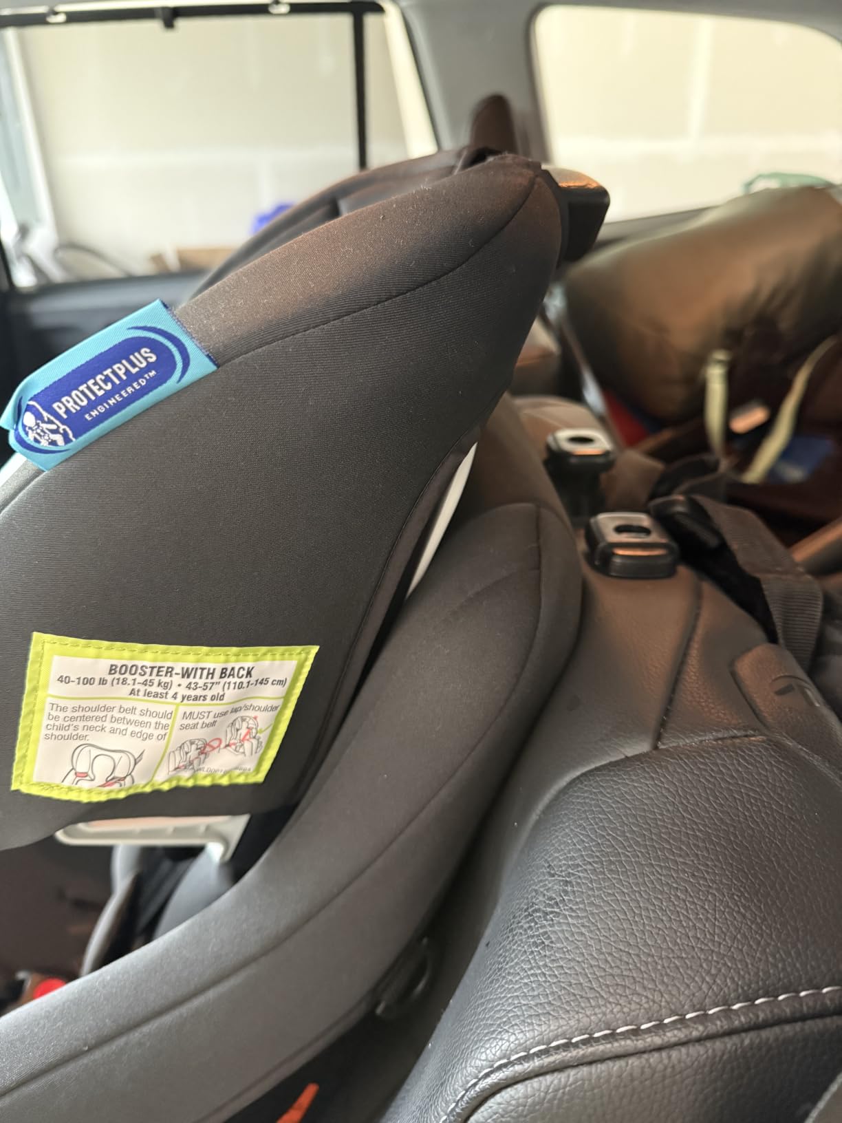 Graco Tranzitions 3-in-1 Harness Booster Car Seat, Forward Facing Car Seat, Highback, to Backless Booster, Proof customer photo 1