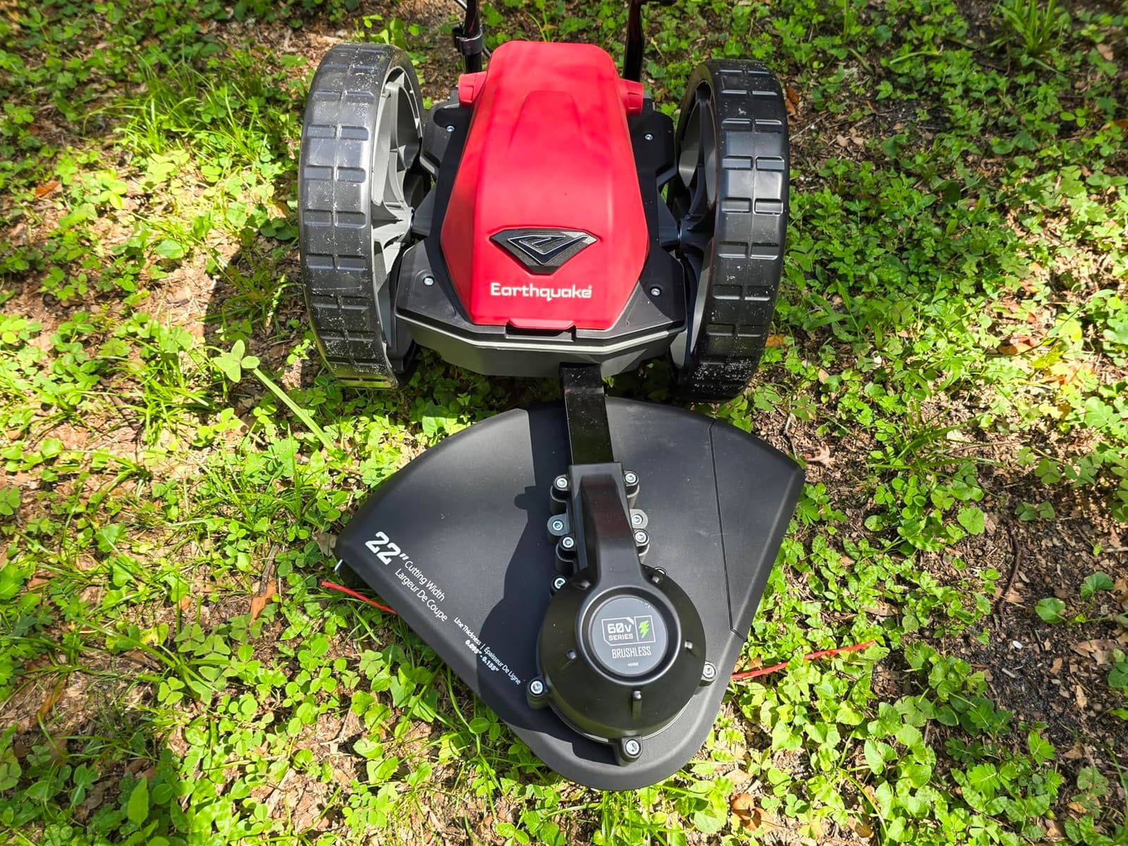Earthquake 60V Walk Behind String Mower, Includes Two 4Ah Batteries, 22” Cutting Diameter, Three Cutting Speed Dial, 14” Never-Go-Flat Wheels, Easy Assembly, Adjustable Handlebar, Model #44965 customer photo 2