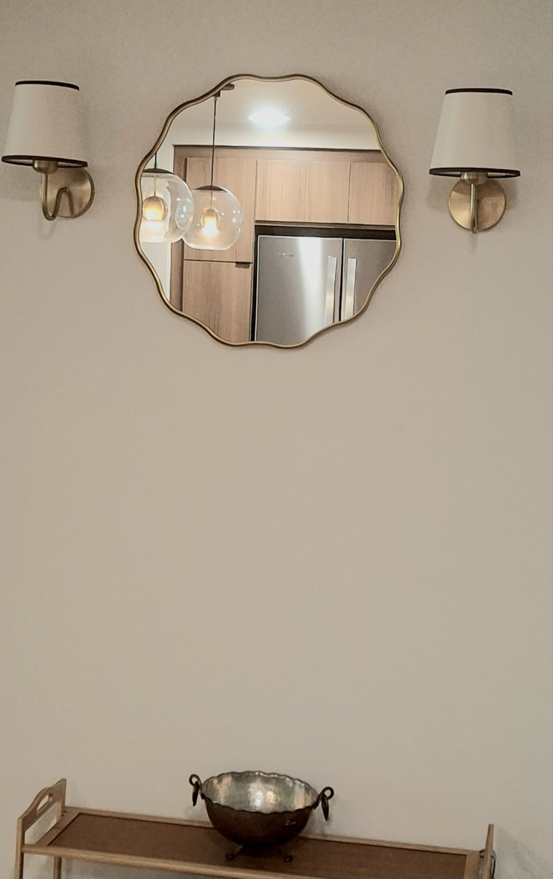 Wavy Round Mirror, 30