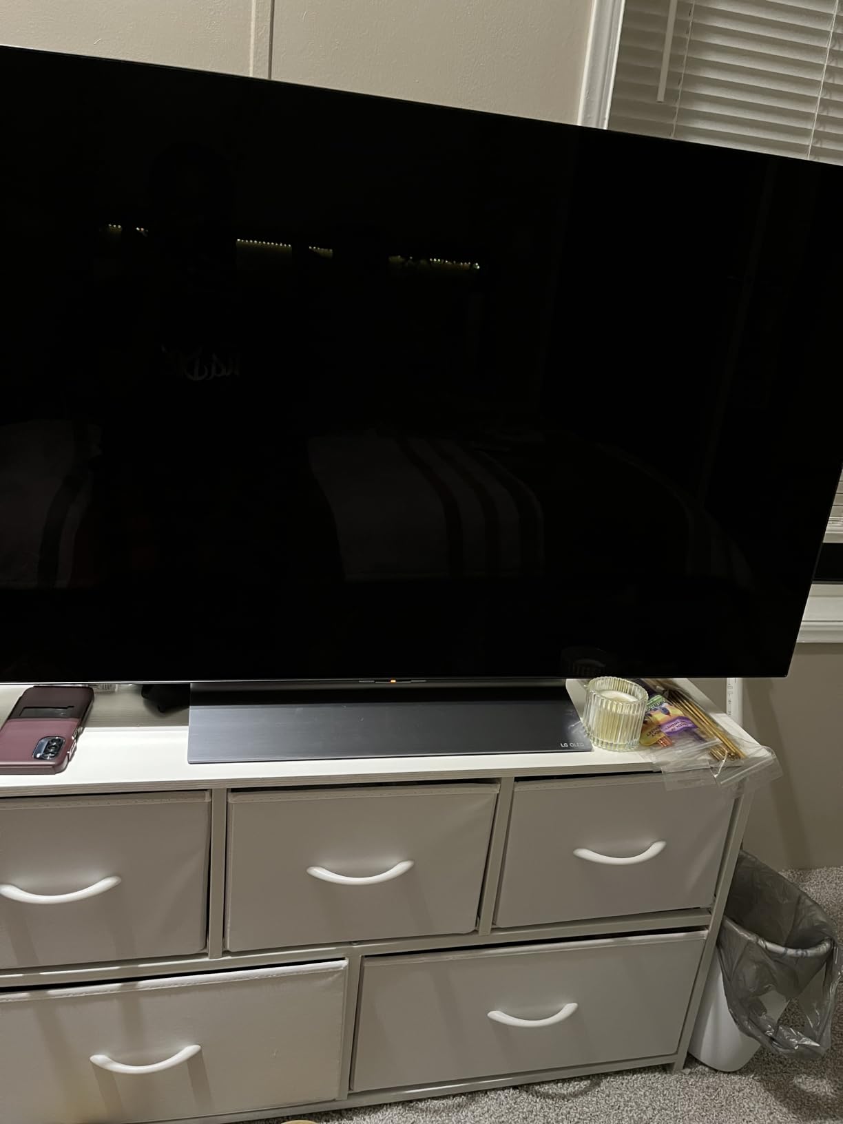 LG 48-Inch Class OLED evo AI Super Upscaling 4K C5 Series Smart TV w/Dolby Atmos & Vision, HDR10, Filmmaker Mode, Wow Orchestra, Alexa Built-in (OLED48C5PUA, 2025) customer photo 1