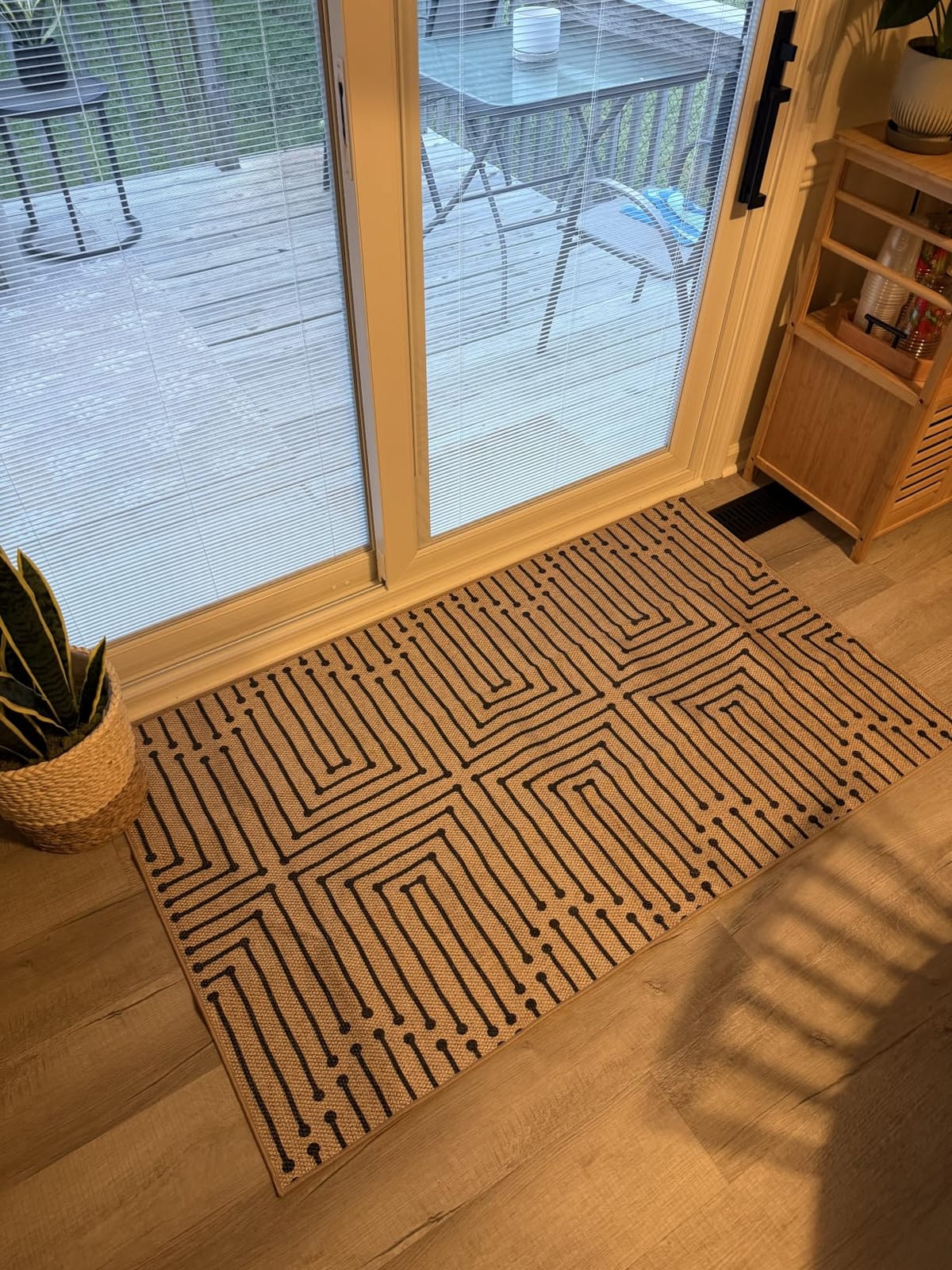 Lahome Moroccan Outdoor Rug 5x7, Easy Jute Black Washable Rugs for Patio Living Room, Geometric Trellis Woven Area Rug Non Slip for Backyard, Thin Non Shedding Farmhouse Carpet for Bedroom customer photo 2