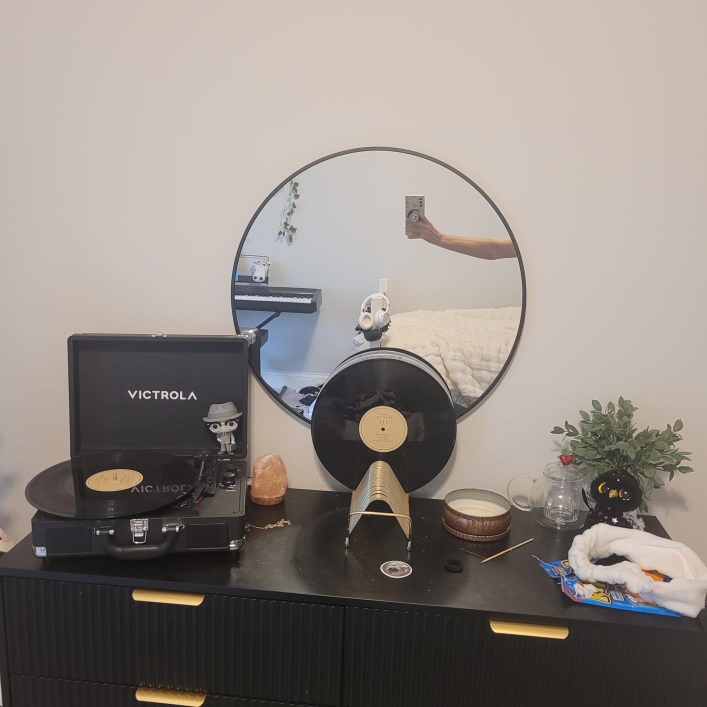 HARRITPURE 48 Inch Round Mirror Black Circle Bathroom Mirror customer photo 2